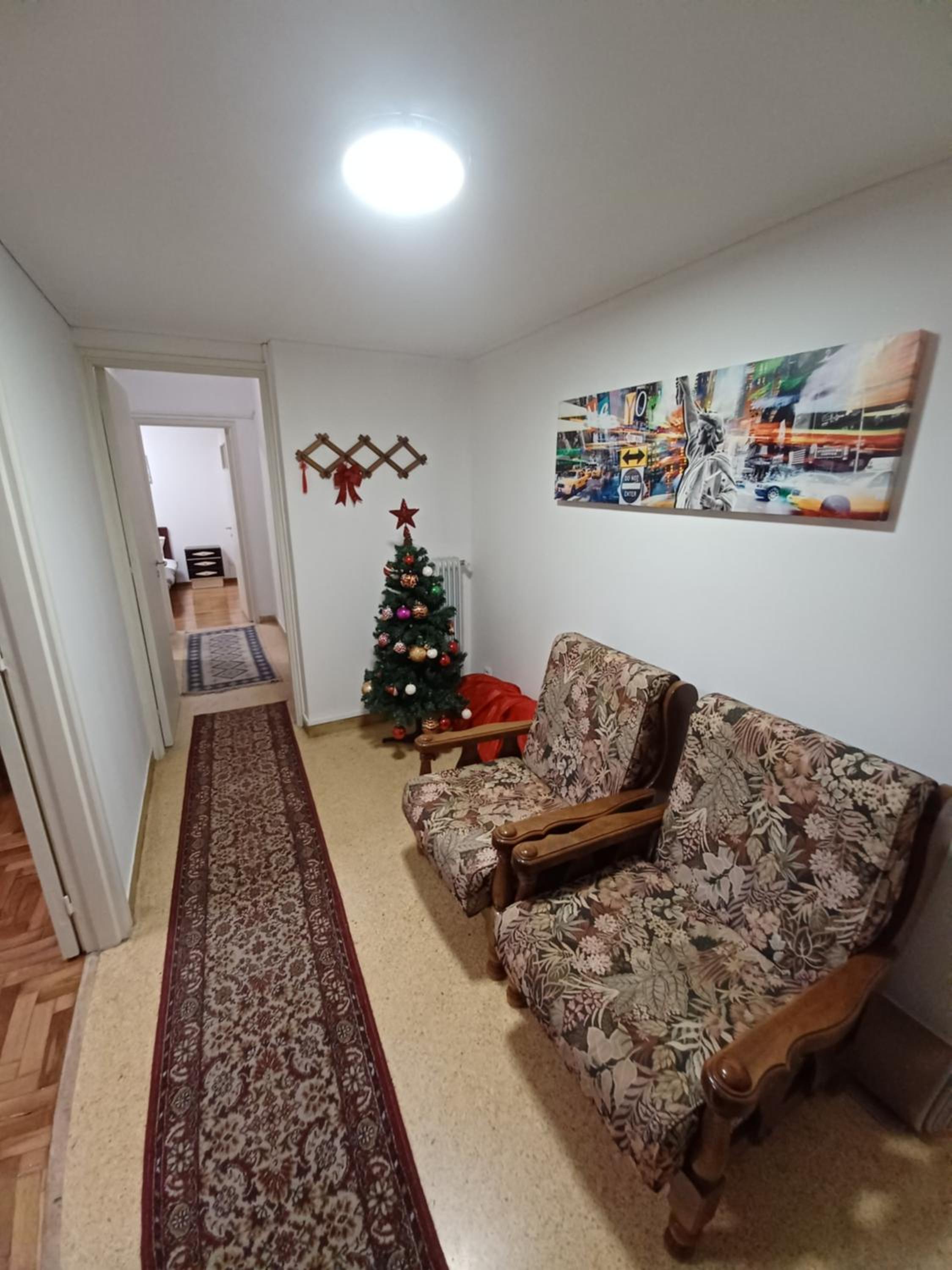 Spacious Apartment 2 minutes from Omonoia Metro
