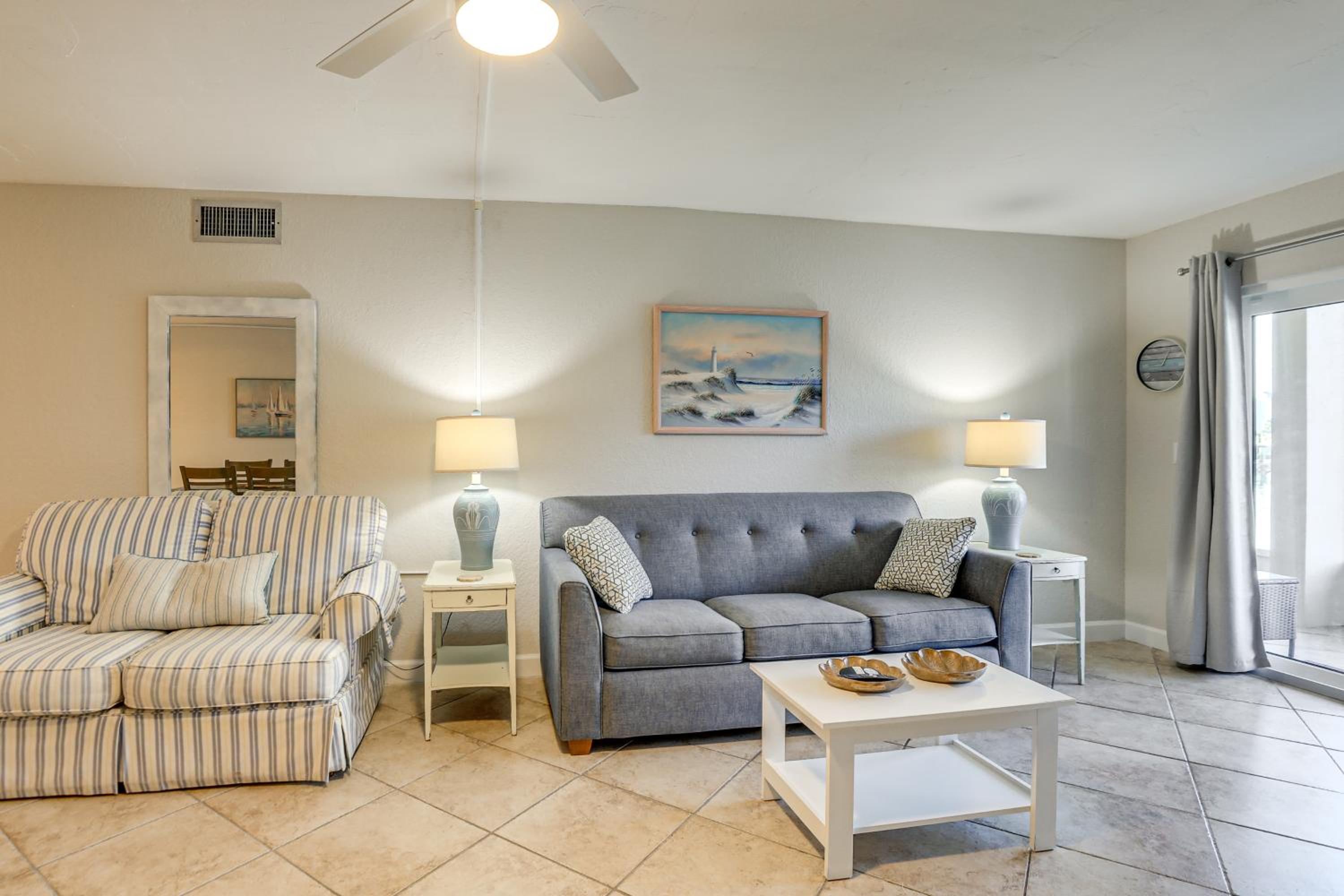Great View, Resort Perks! Waterfront St Pete Condo