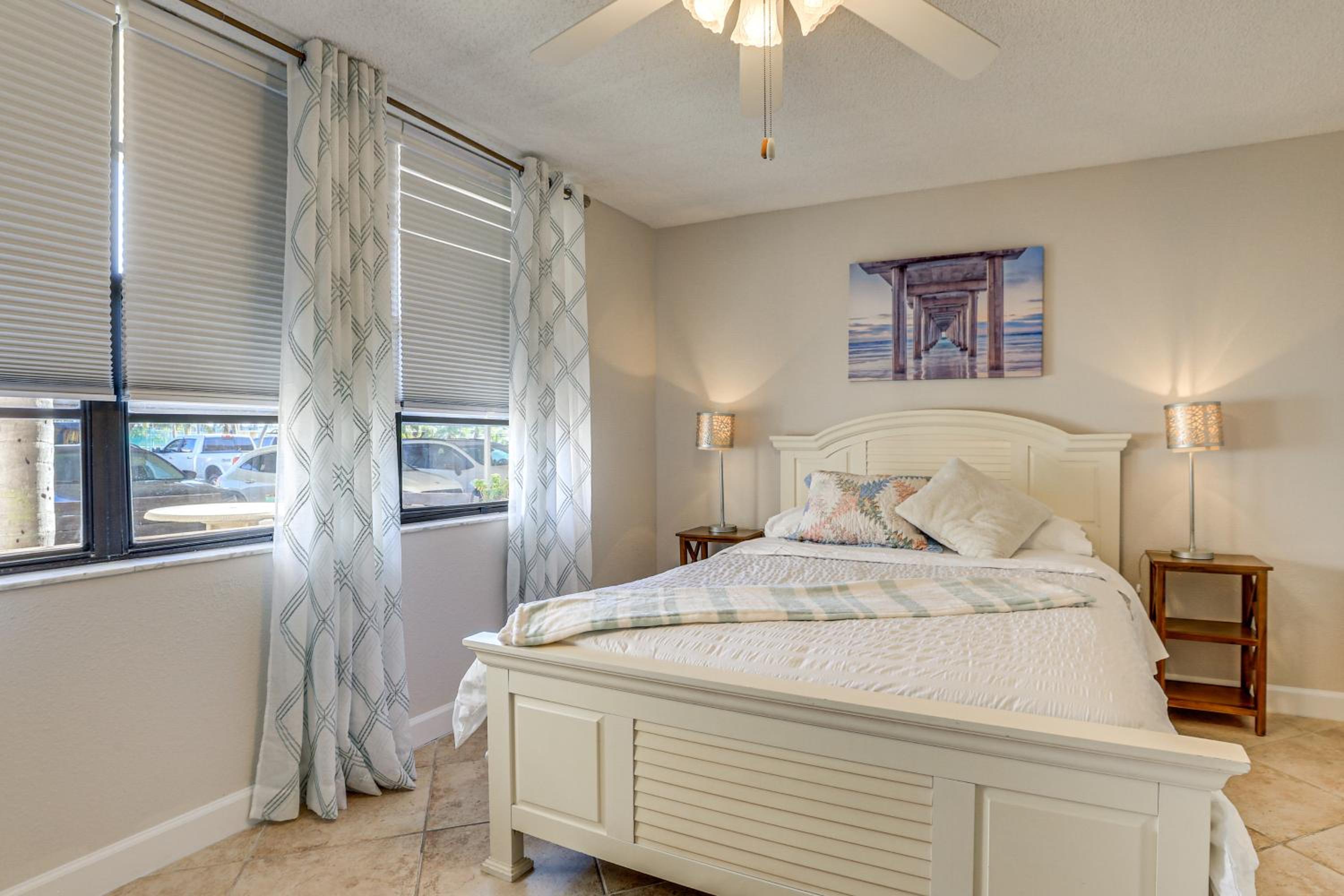 Great View, Resort Perks! Waterfront St Pete Condo