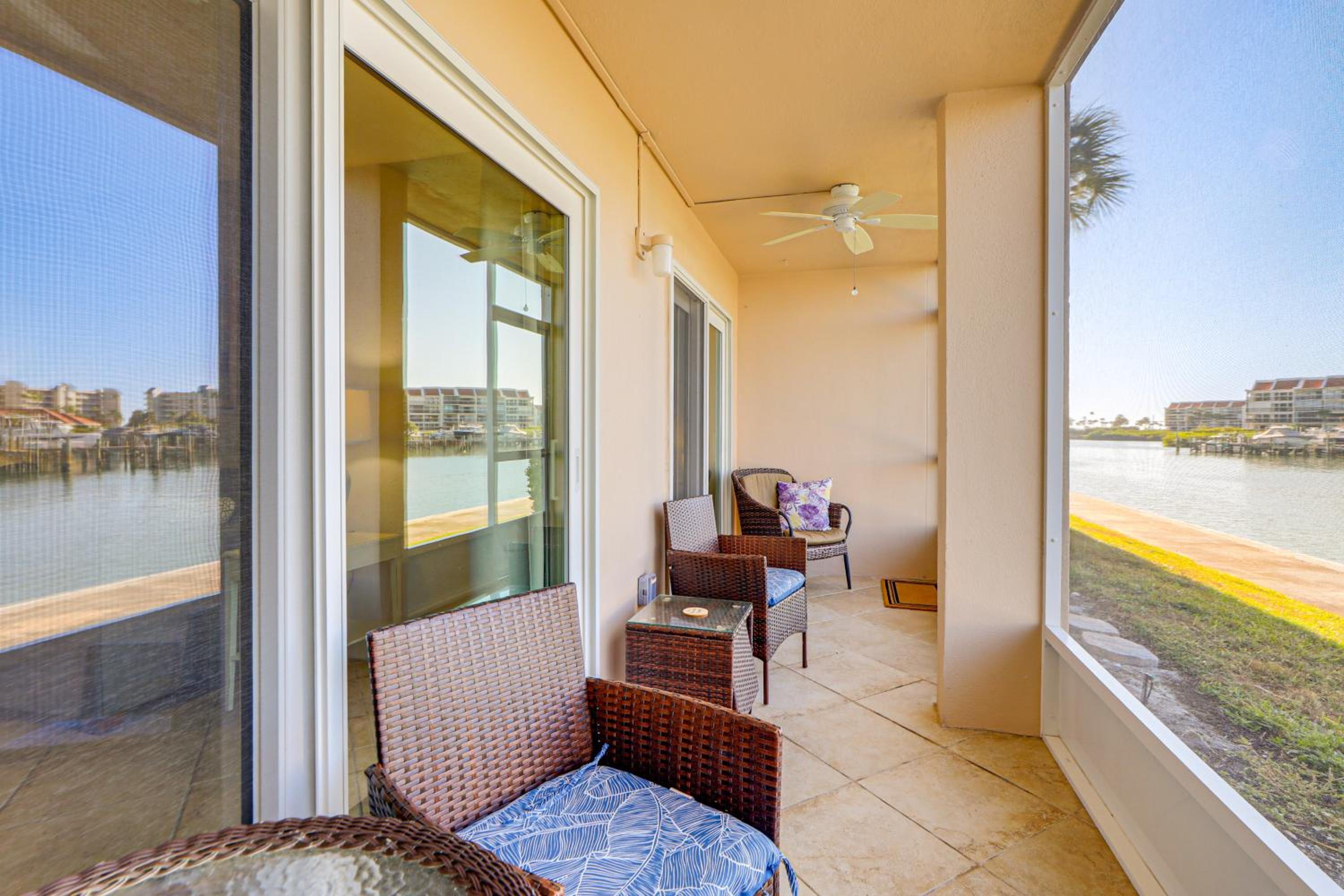 Great View, Resort Perks! Waterfront St Pete Condo