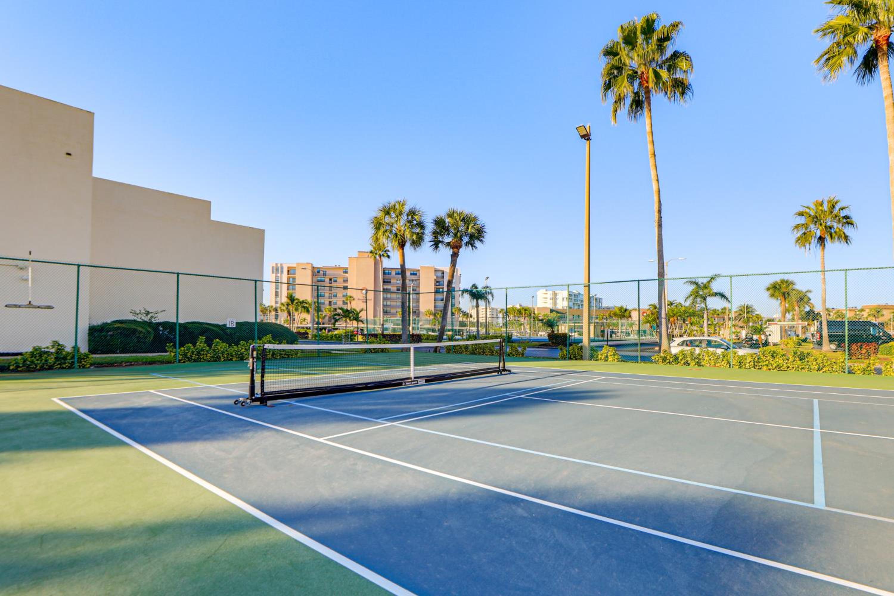 Great View, Resort Perks! Waterfront St Pete Condo