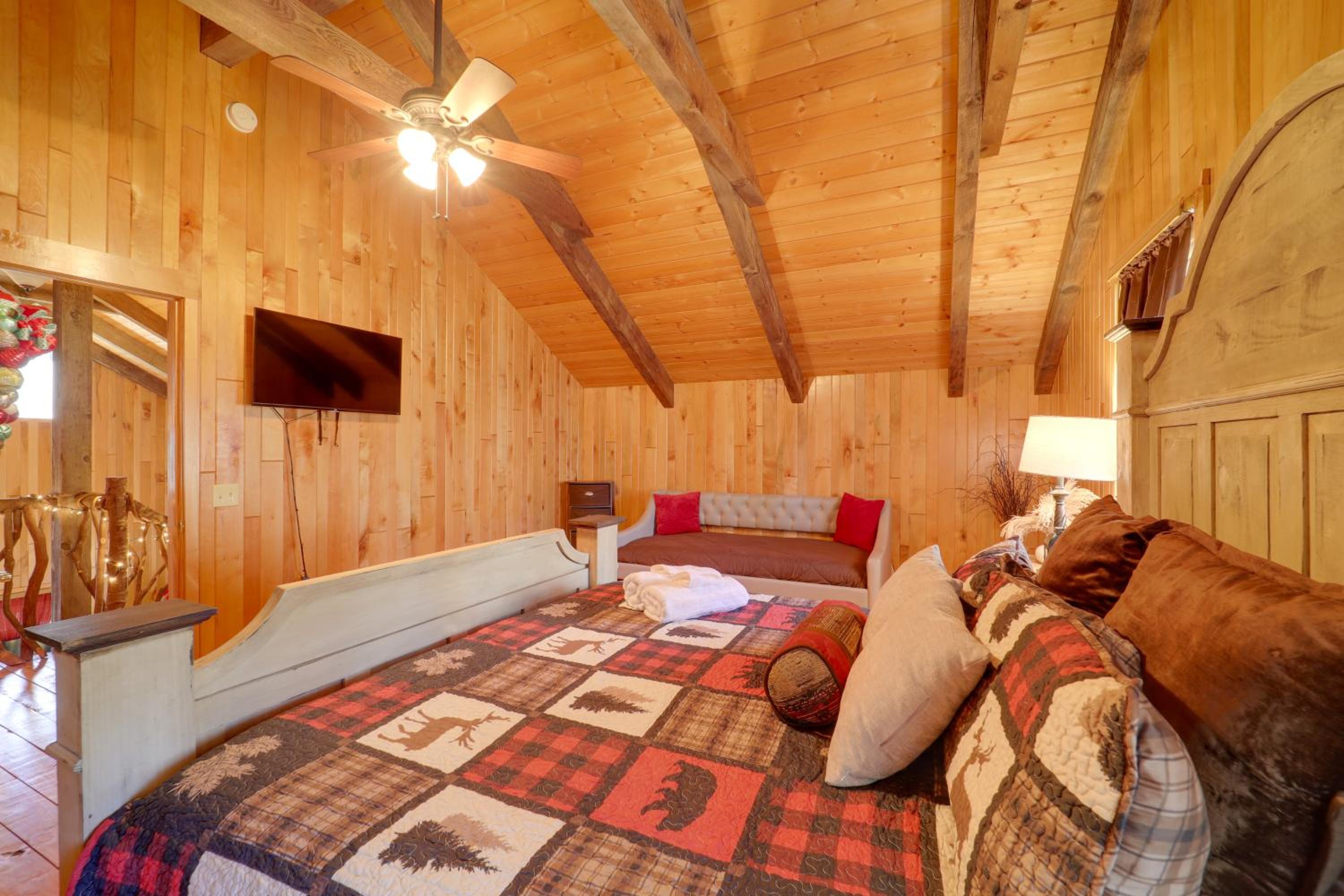 Less Than 1 Mi to Linville Falls Family Gem with Game Room!