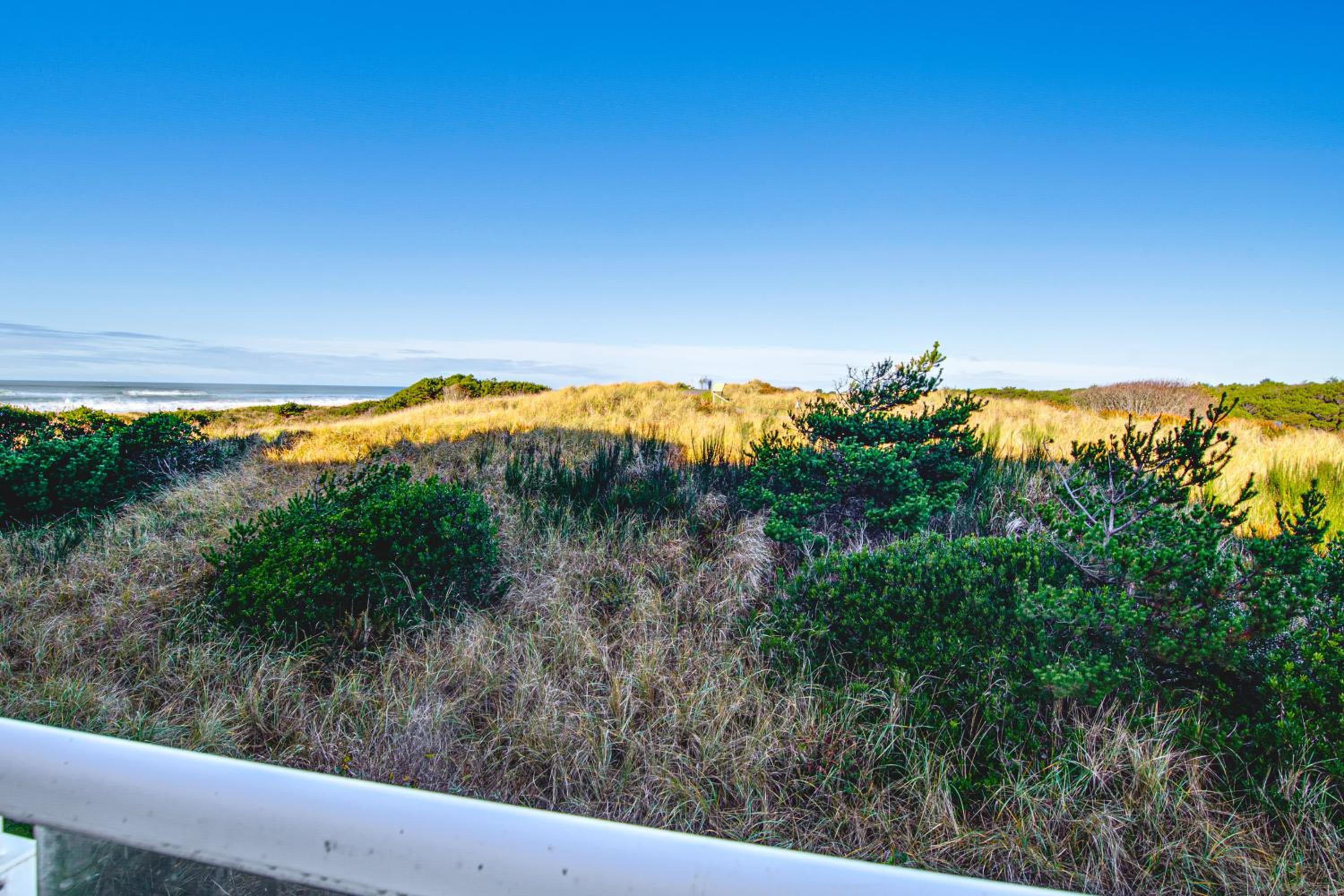Beach Access and Community Perks! Westport Hideaway