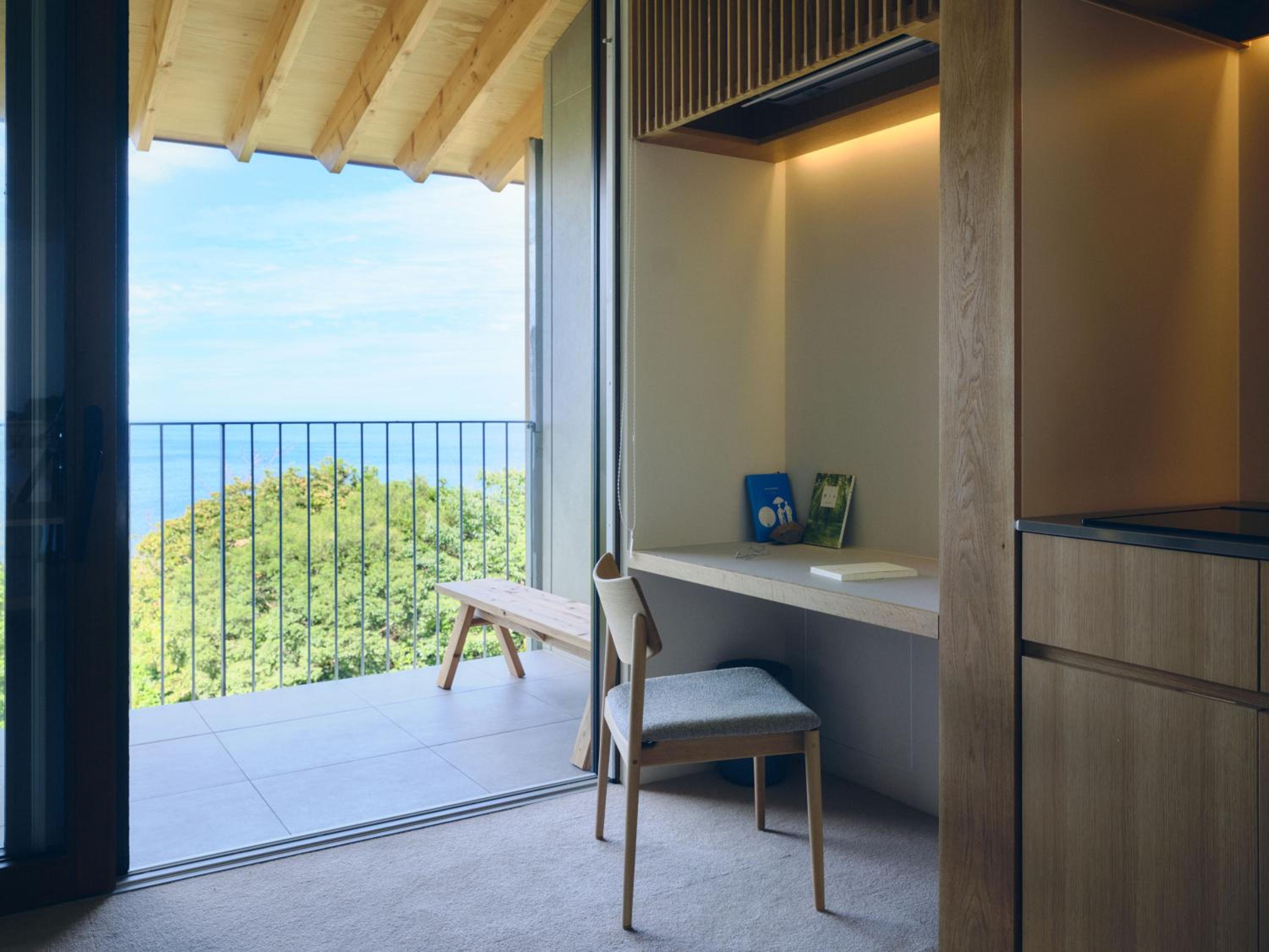 SANU 2nd Home Izu 1st