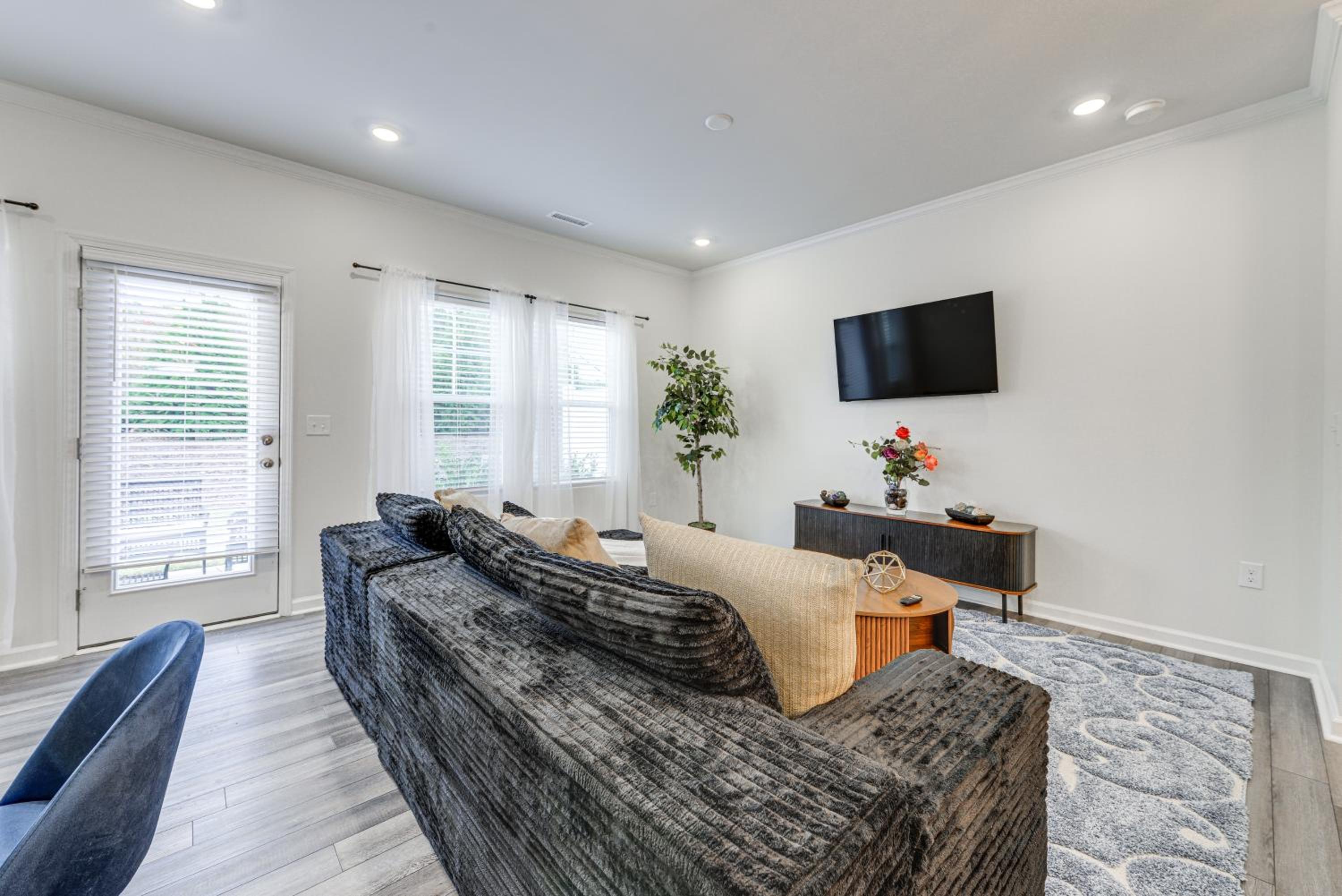 Private Patio! Sleek and Stylish Smithfield Townhome