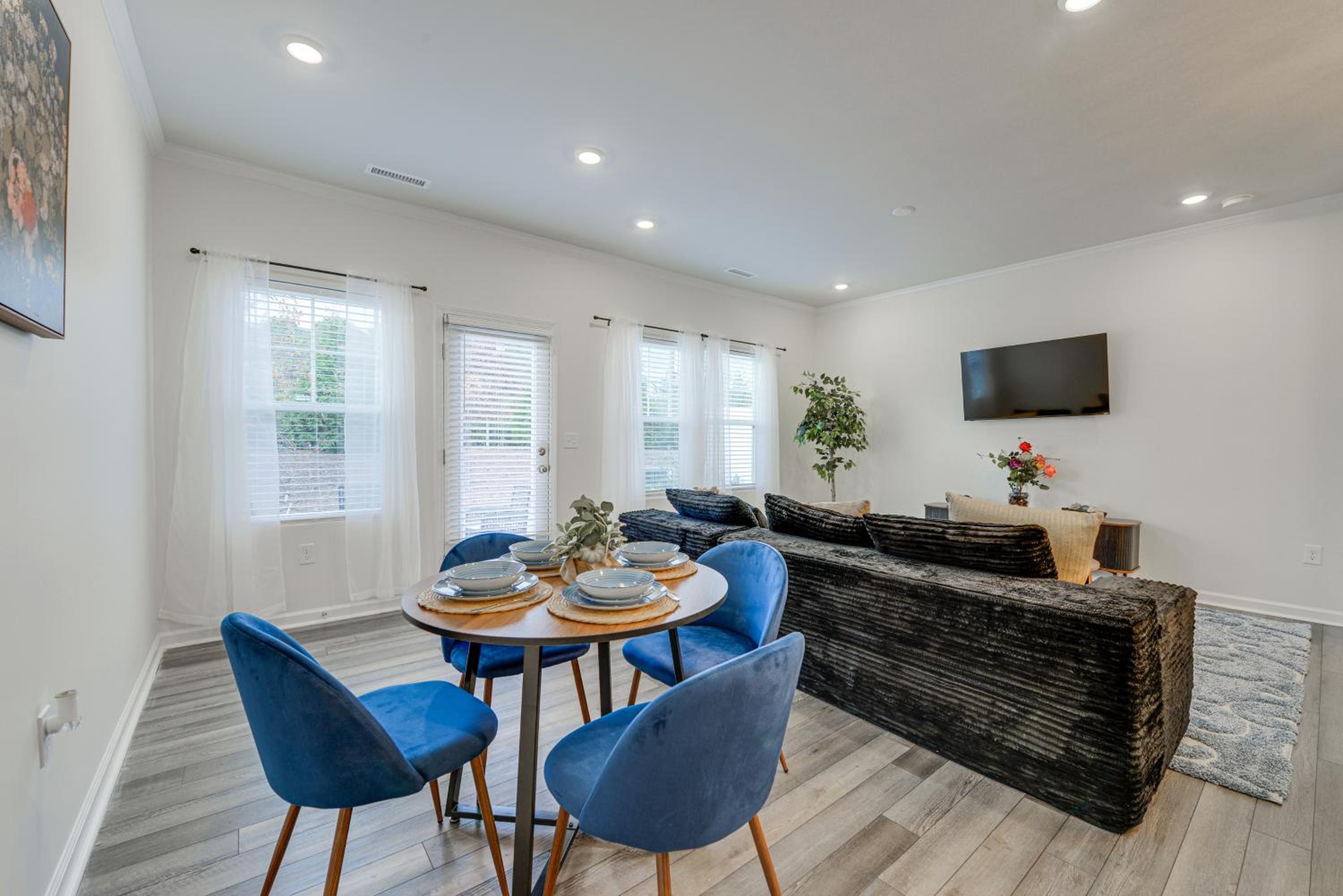 Private Patio! Sleek and Stylish Smithfield Townhome