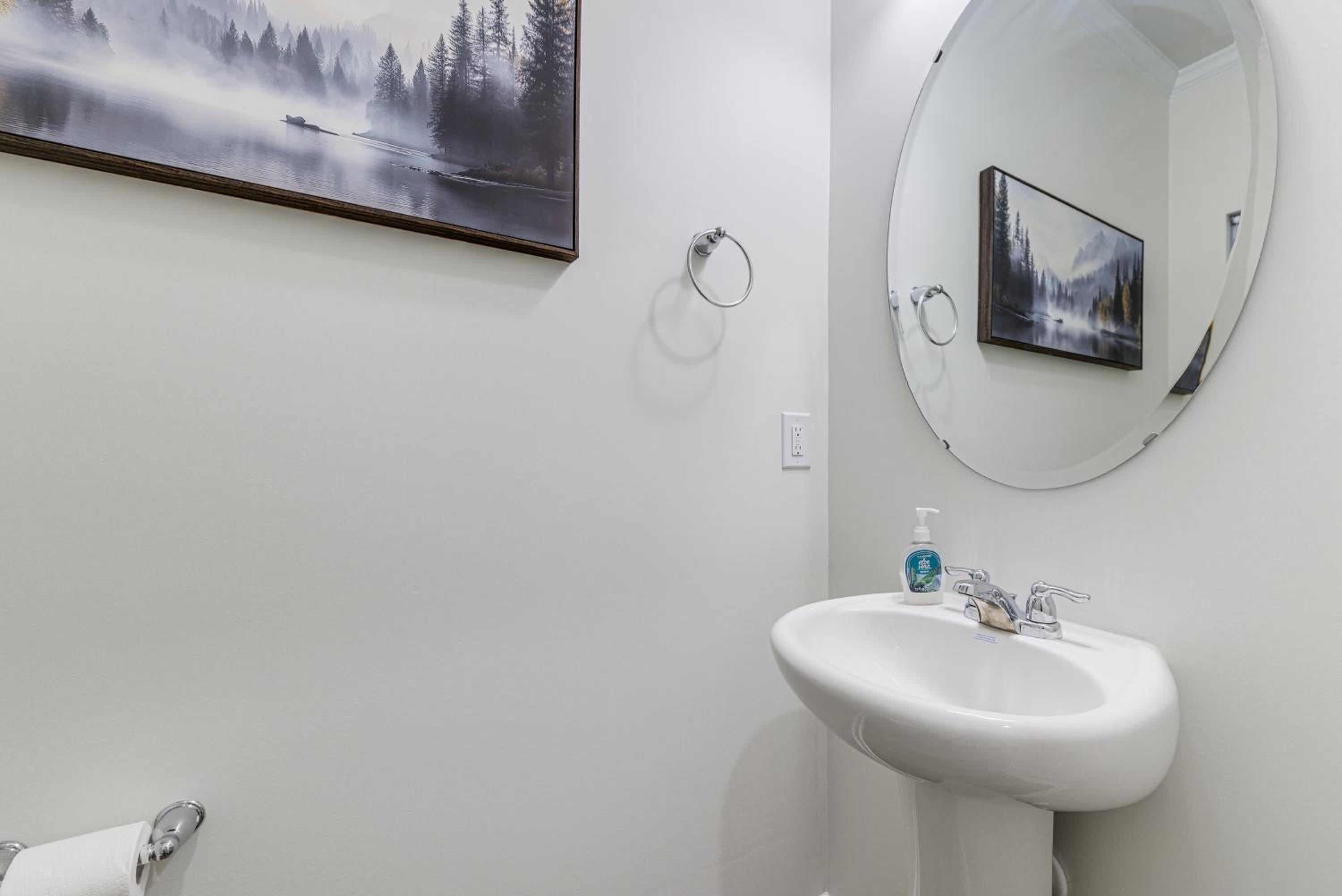 Private Patio! Sleek and Stylish Smithfield Townhome