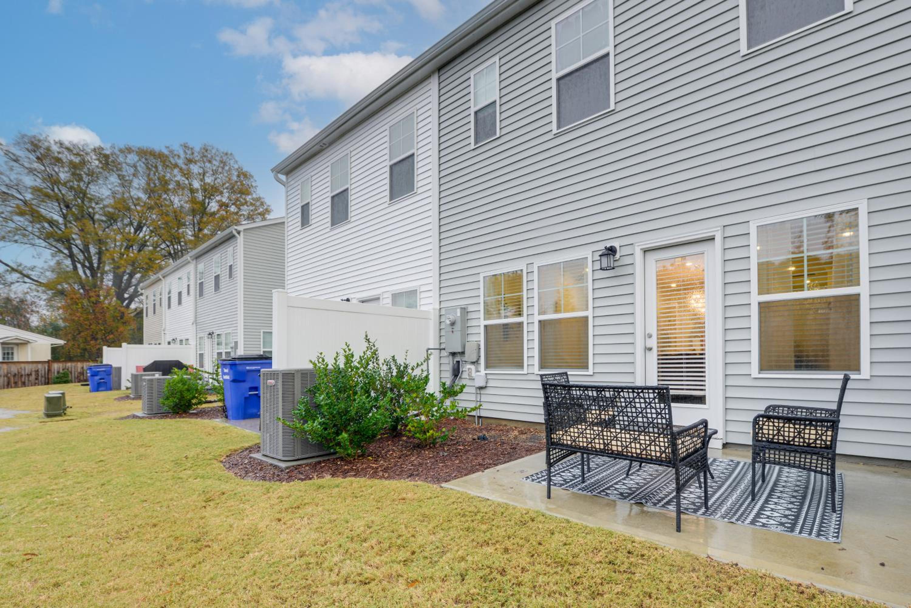 Private Patio! Sleek and Stylish Smithfield Townhome