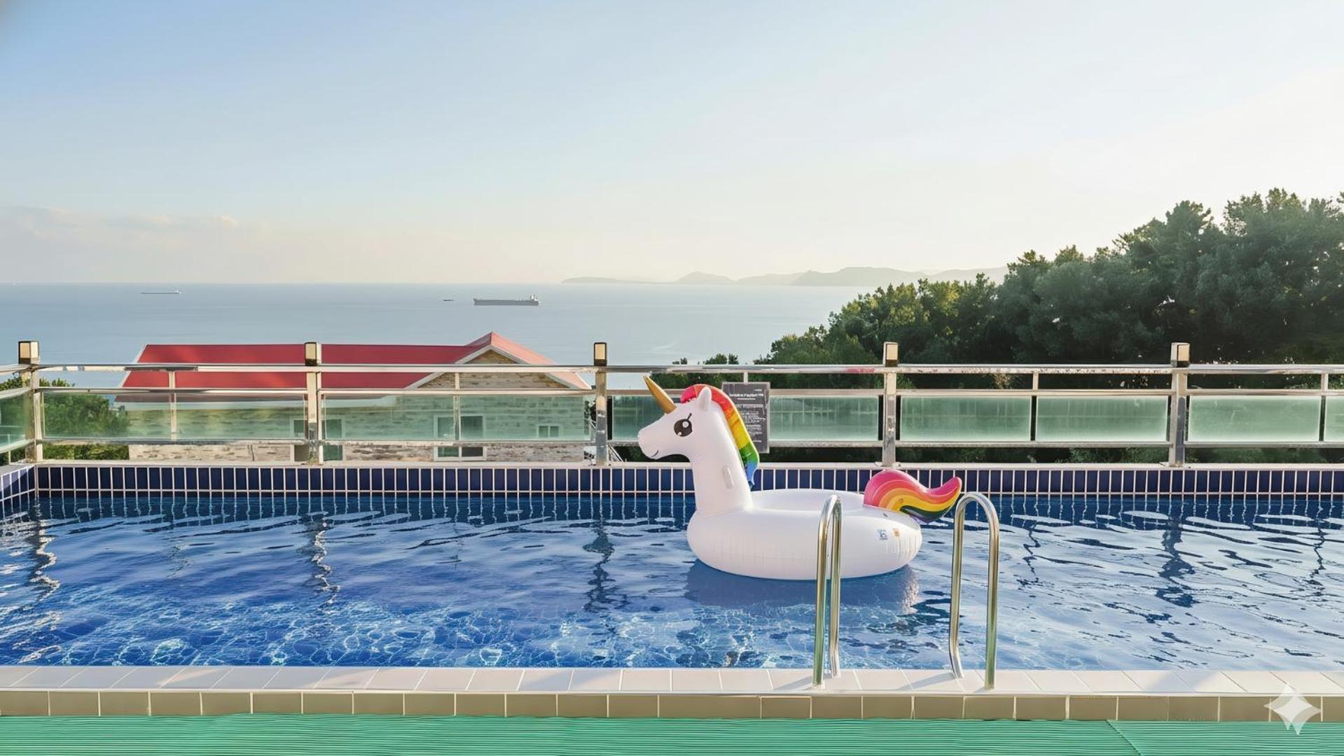 Namhae Briant Oceanview Spa Pension