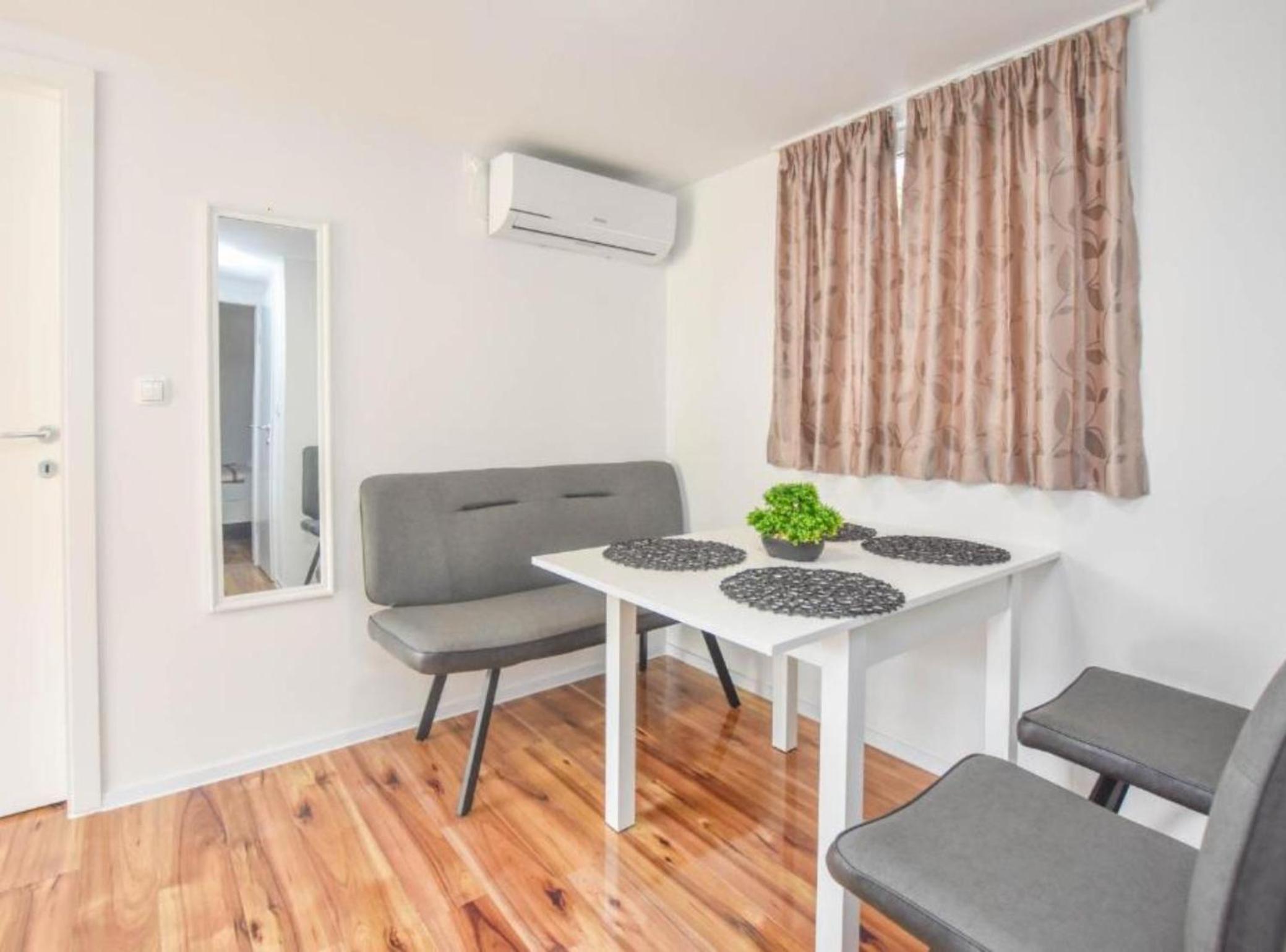 Camping Mobile Homes Bella Vita Biograd na Moru