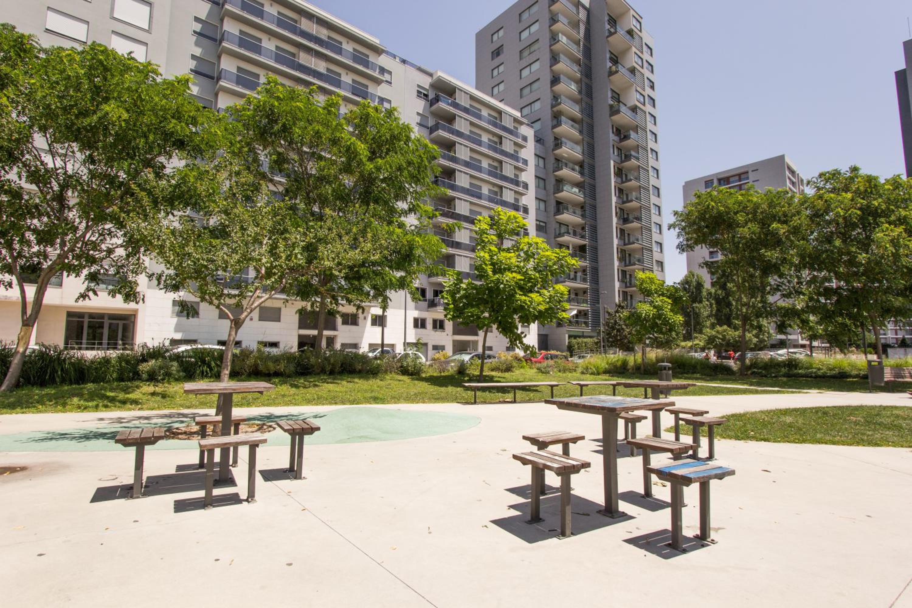 Spacious Apartment in Lisbon view 4