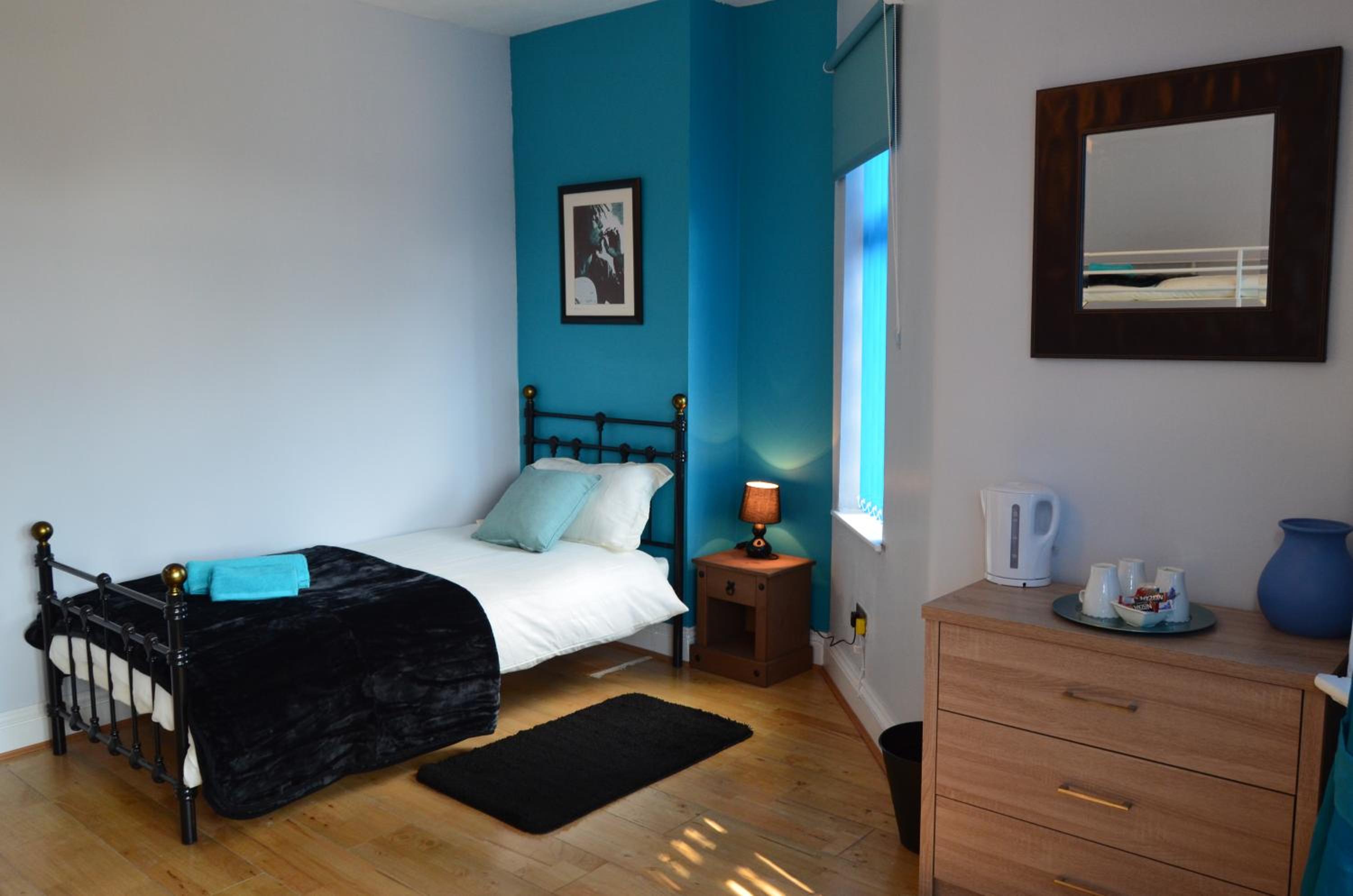 Old Trafford Guest House