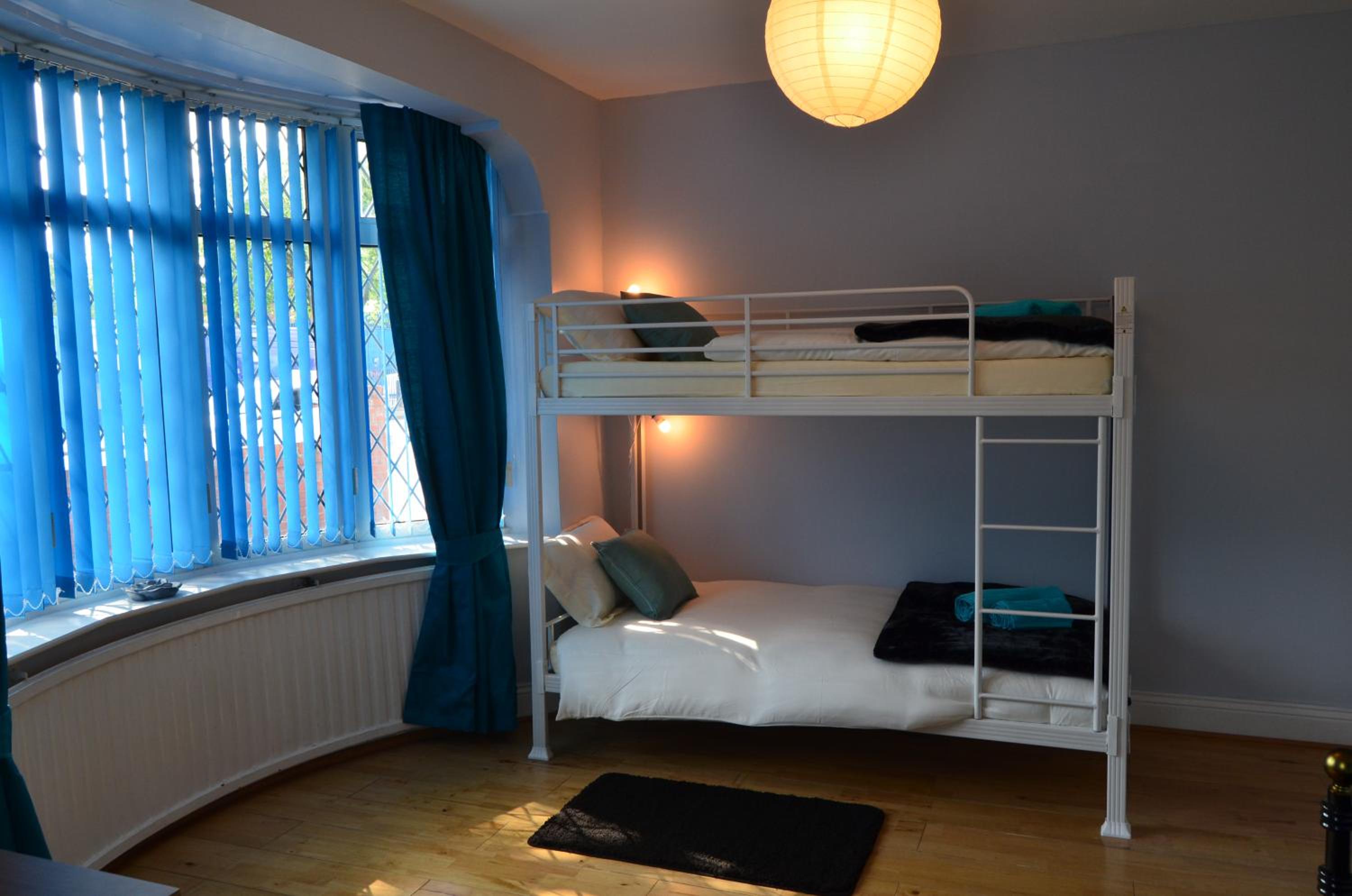 Old Trafford Guest House