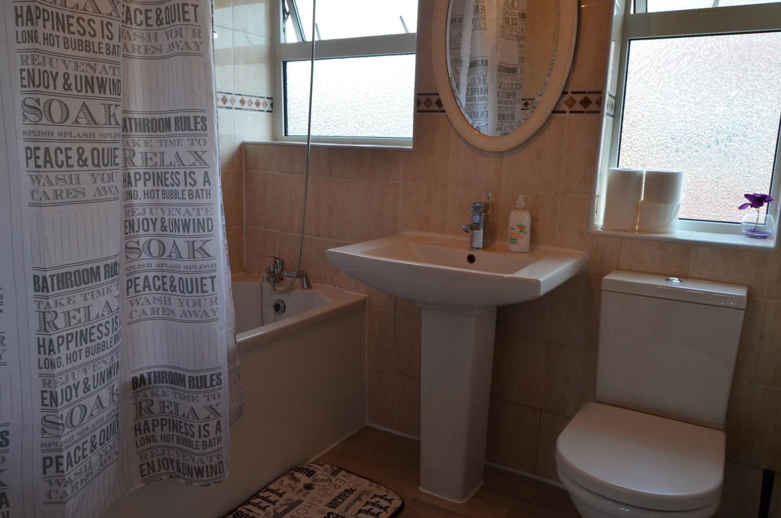 Old Trafford Guest House