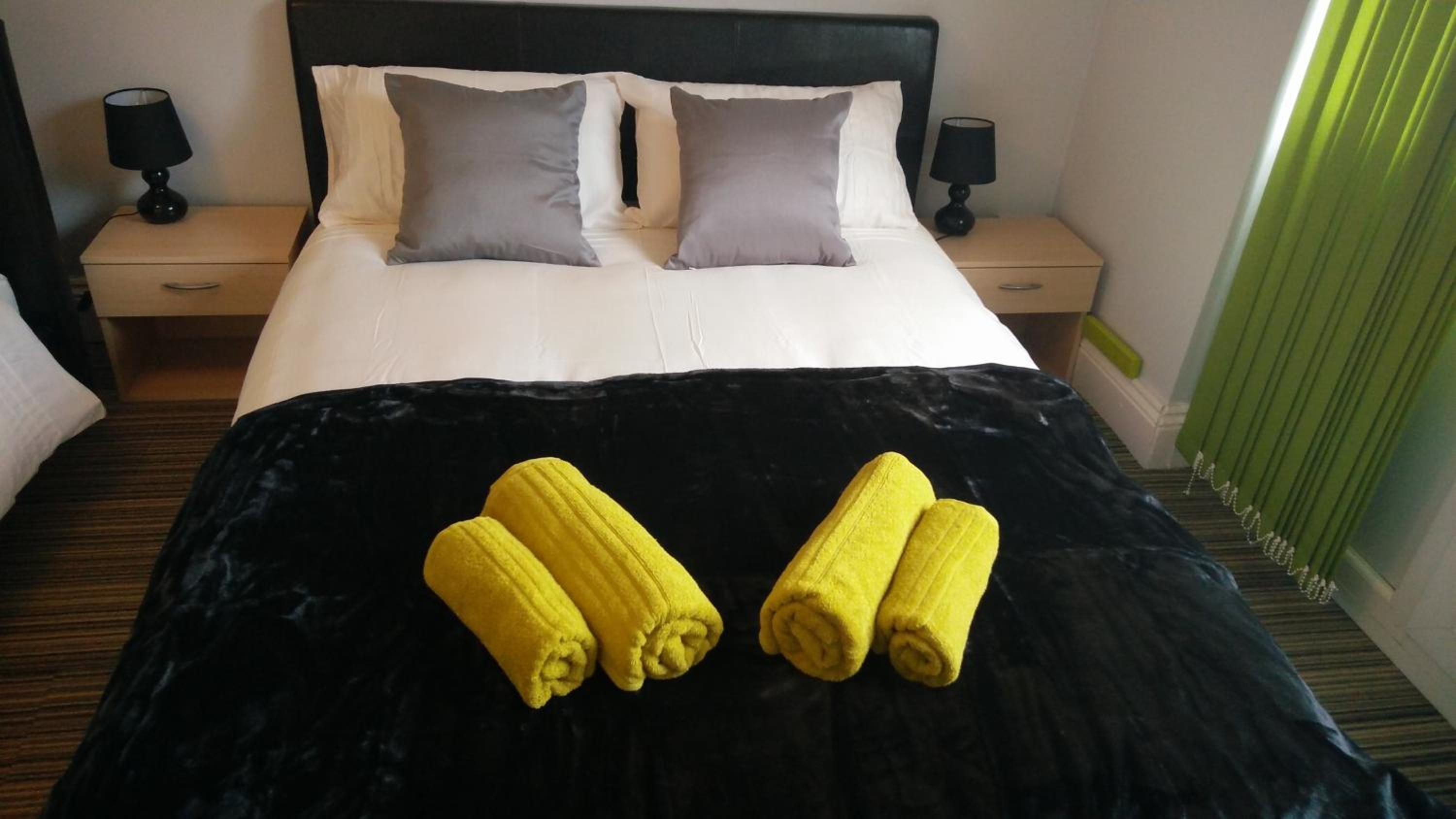 Old Trafford Guest House