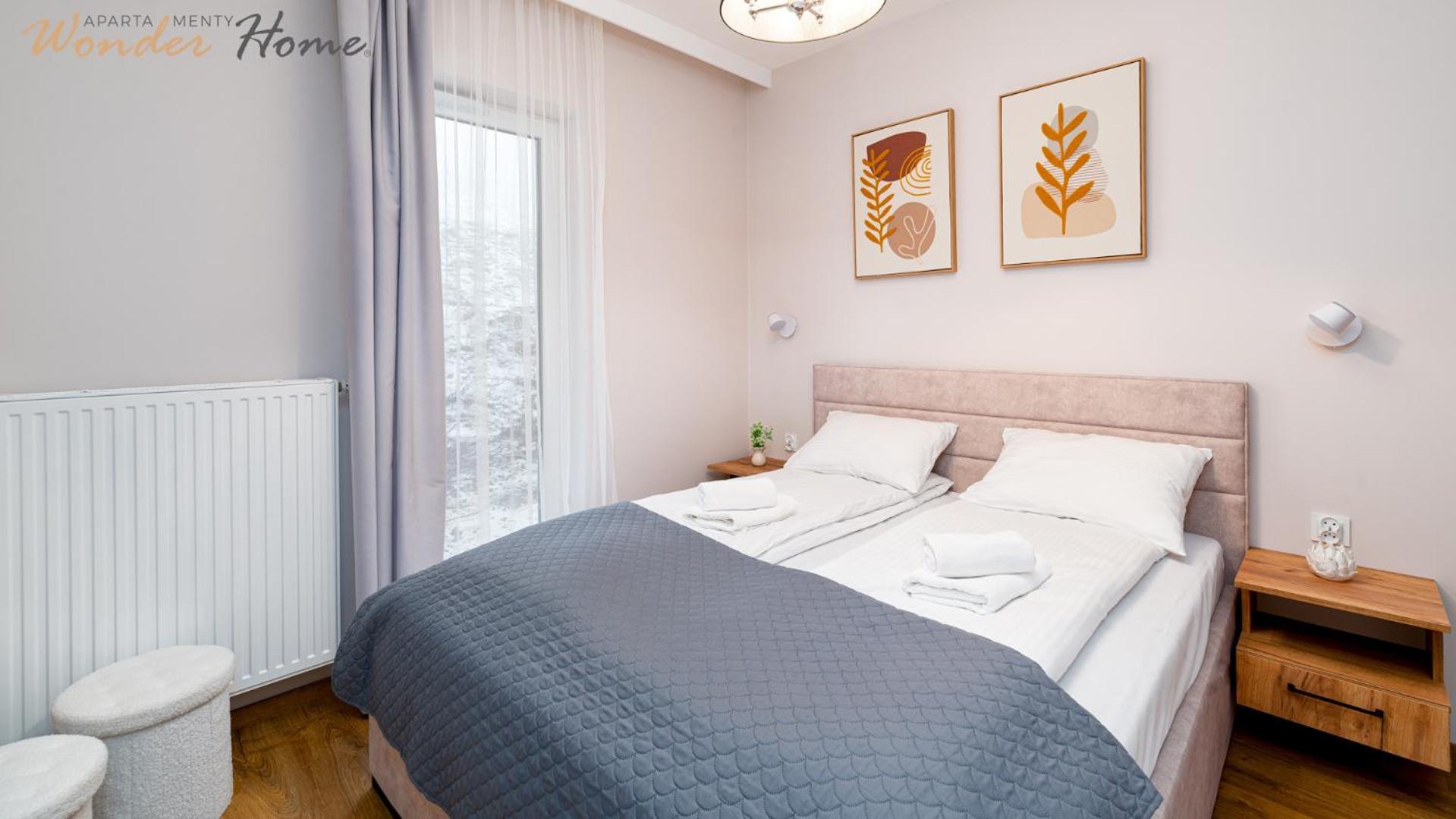 Wonder Home - Domki Hillside tuż przy stoku narciarskim - na terenie kompleksu plac zabaw i zewnętrzna siłownia, sklep, parking