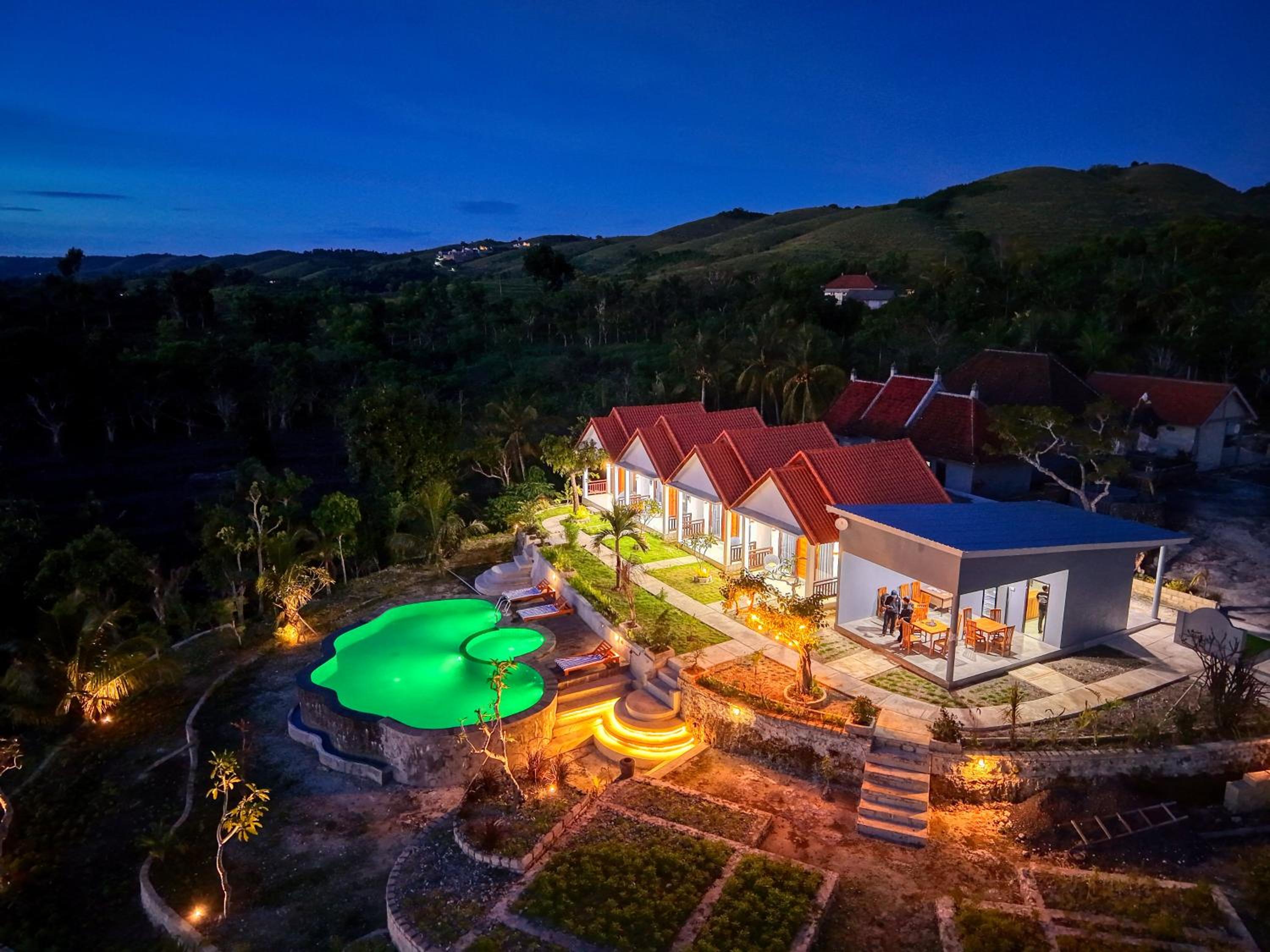 Dulu Hill Village