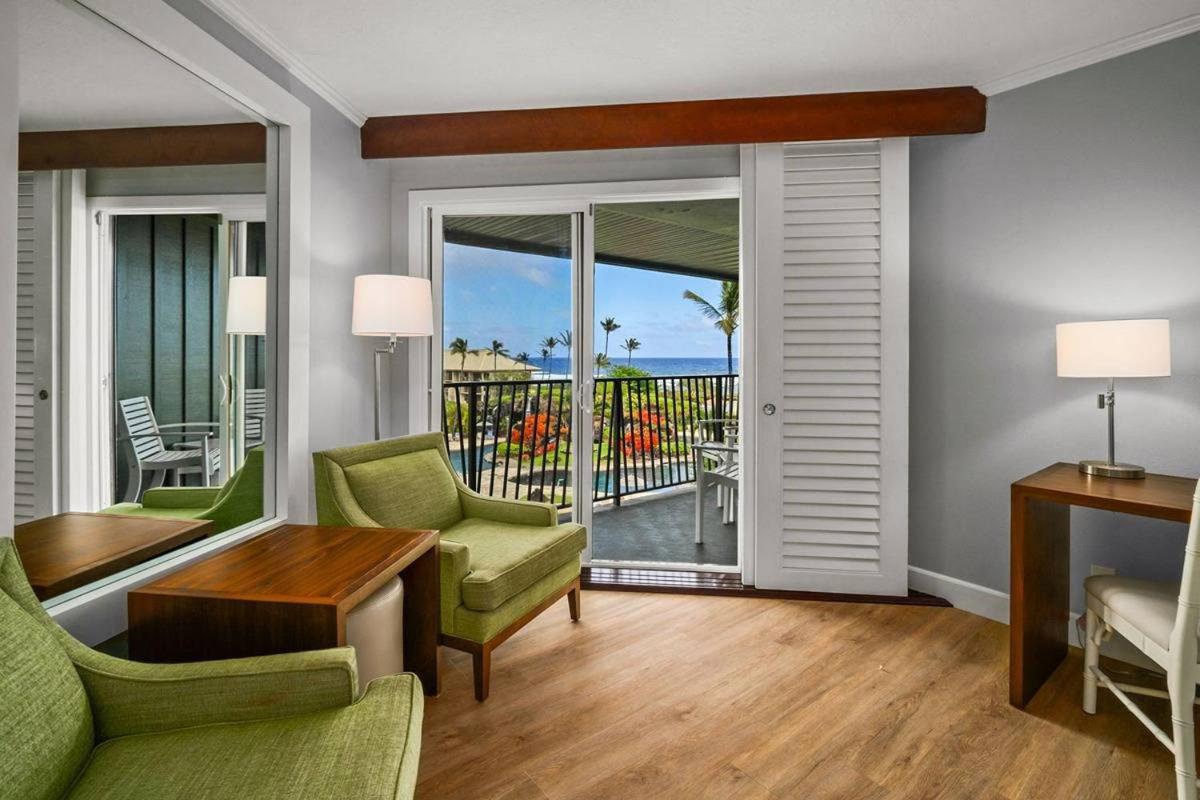 East Shore Beachfront Resort, Restaurant, Bar, AC, Spa, Pool & Gym