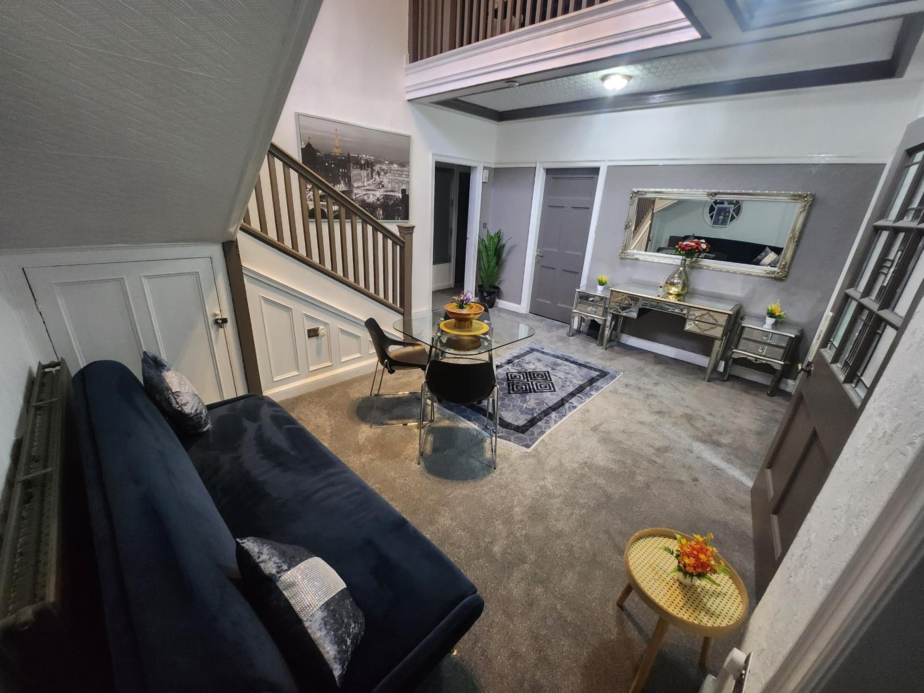 Charming Tudor Cottage White House Free Wifi Manchester