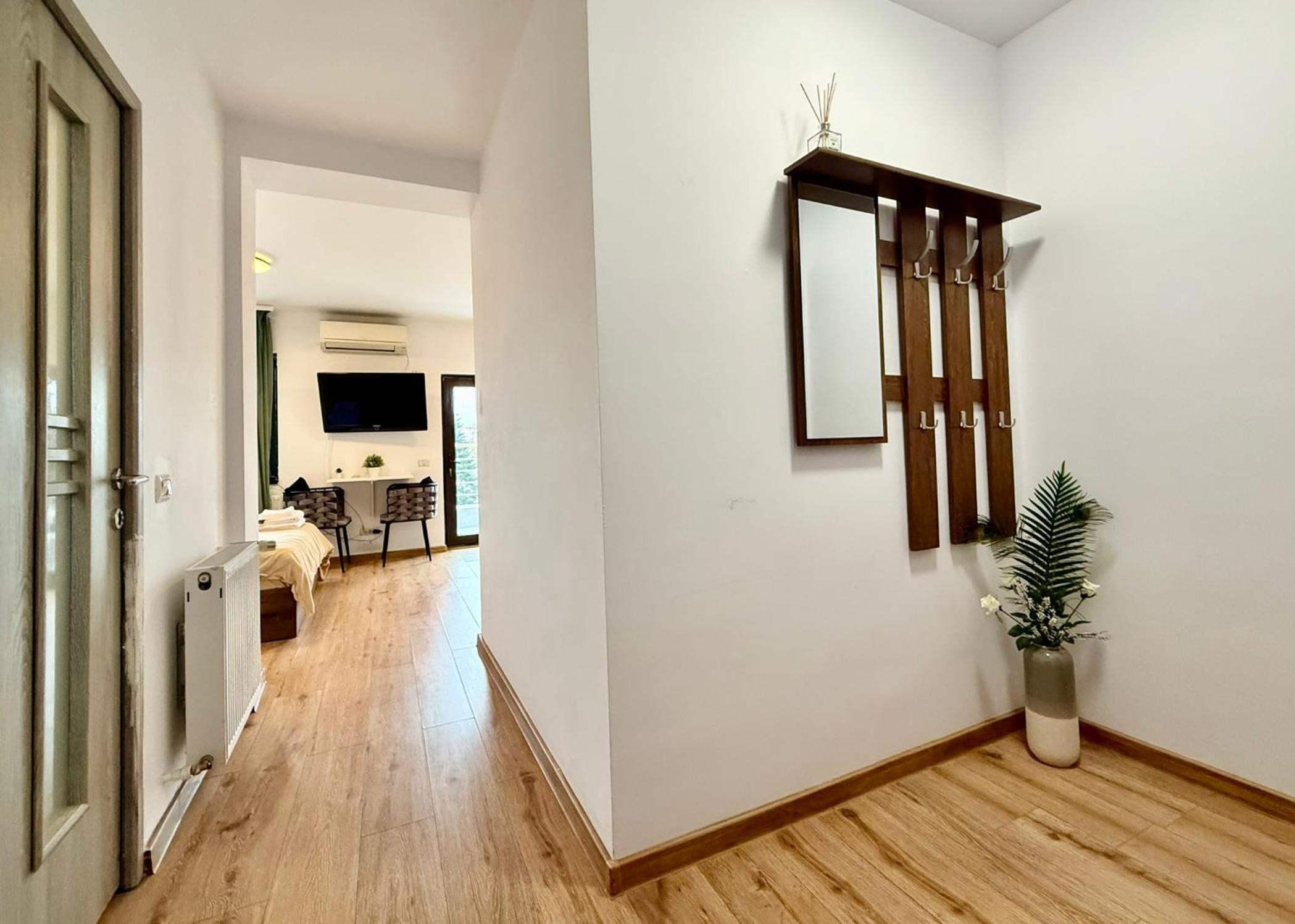 Panorama View Retreat - Elegant City Studio