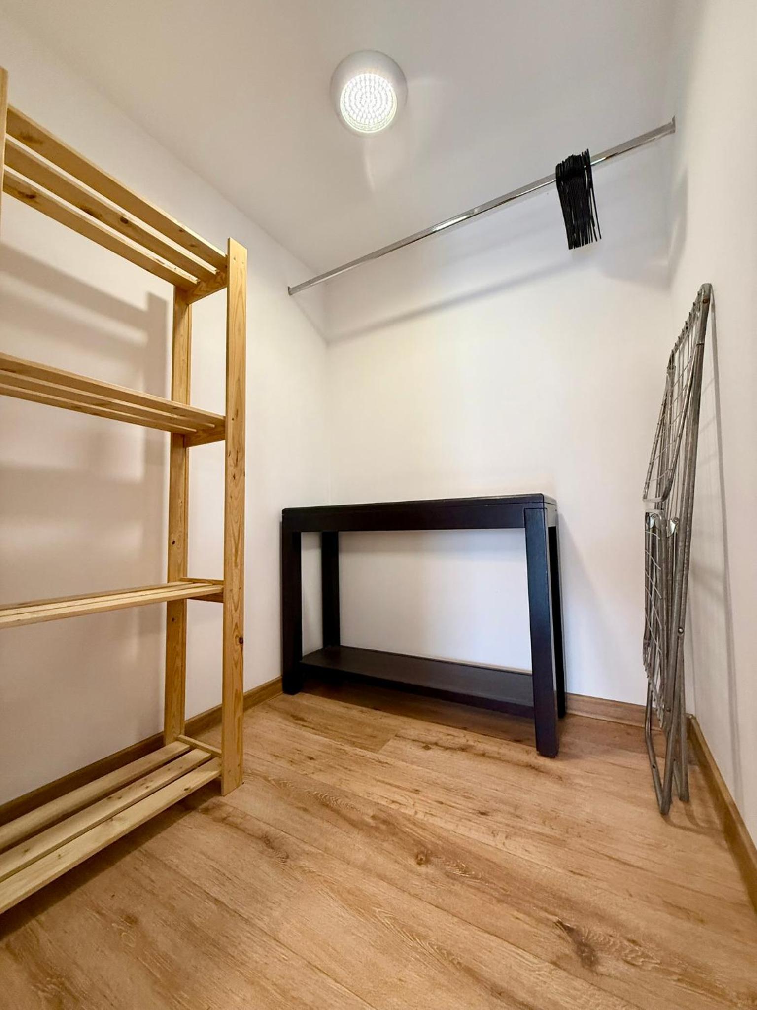 Panorama View Retreat - Elegant City Studio