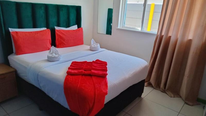 Neo & Ruks excellent Rooms
