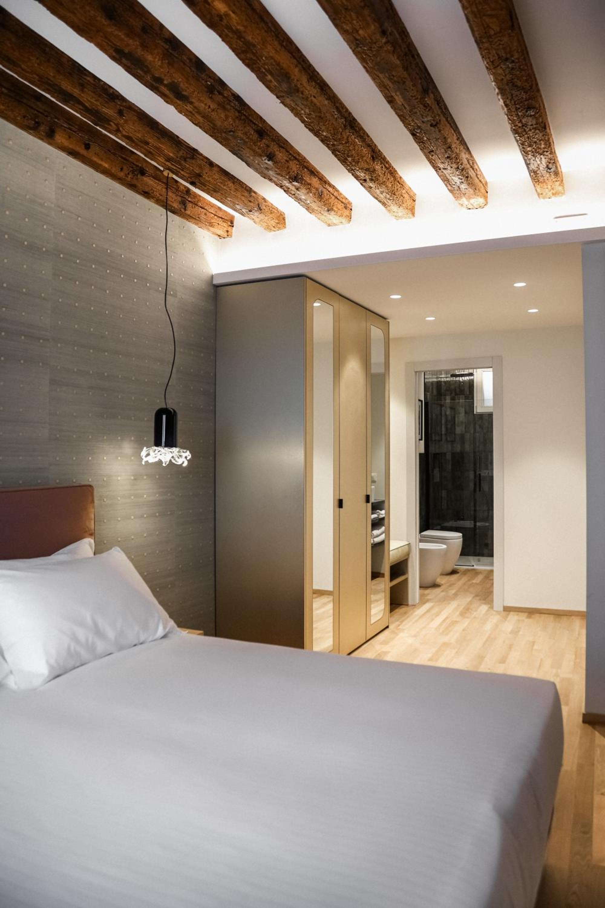 Feeling Venice Apartment