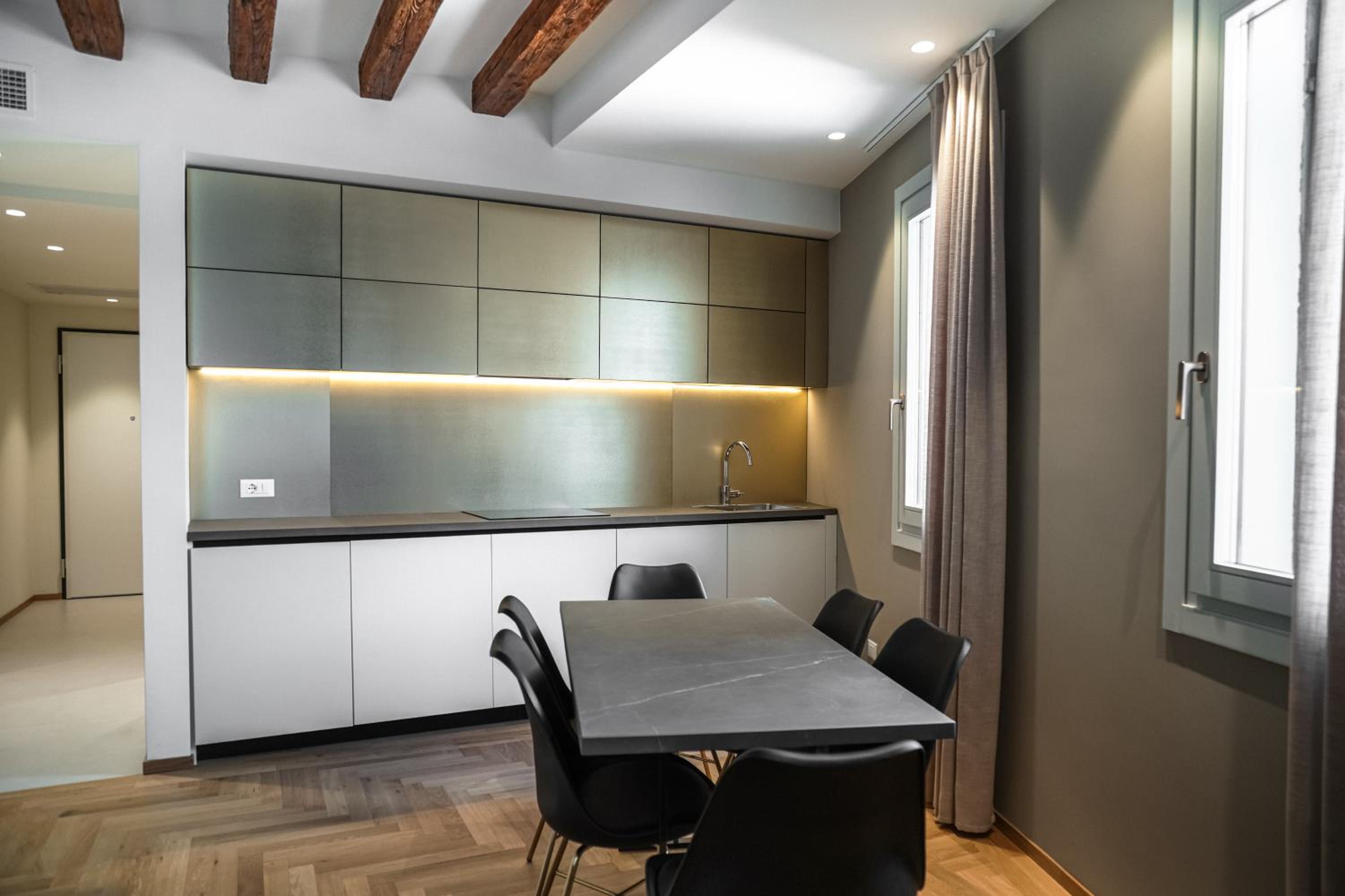 Feeling Venice Apartment