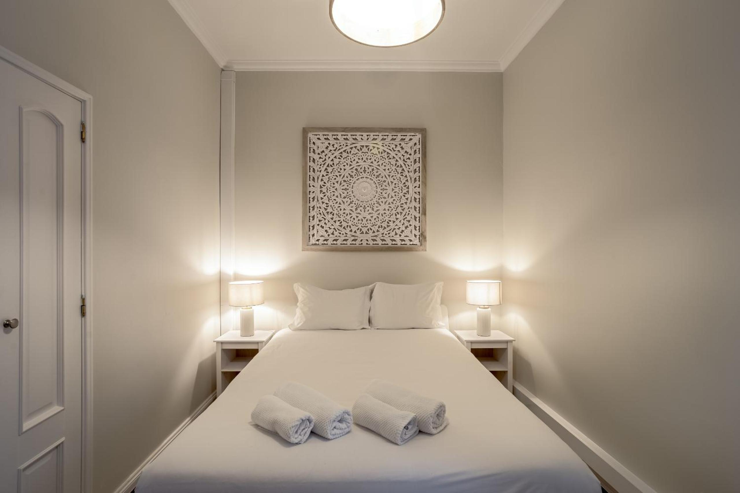 Bairro Alto Elegant by Homing