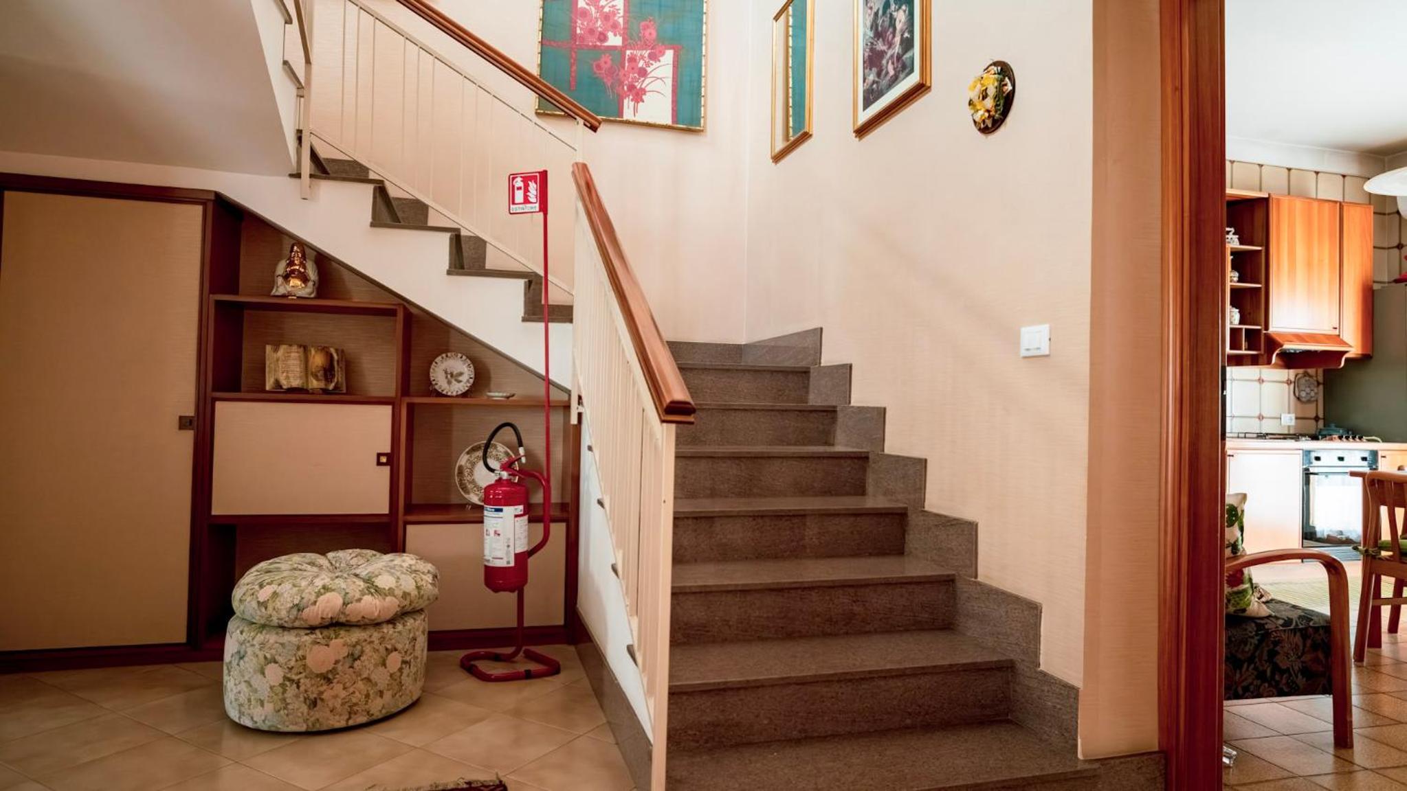 Angelina Square Home