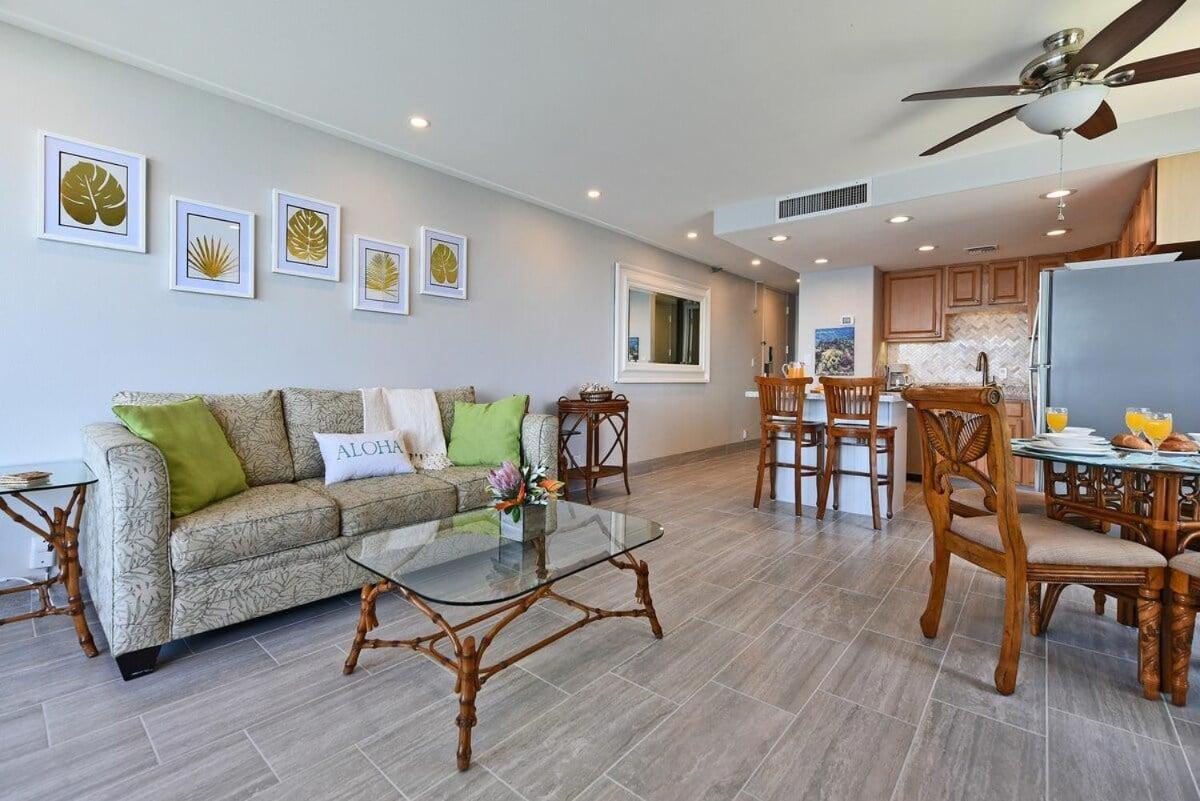 Maui Kai 601 · MK 601 Remodeled Oceanfront Condo w AC Pool