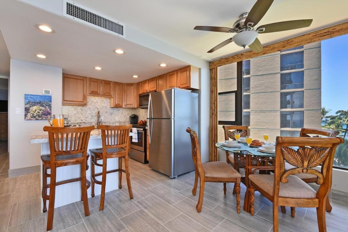 Maui Kai 601 · MK 601 Remodeled Oceanfront Condo w AC Pool