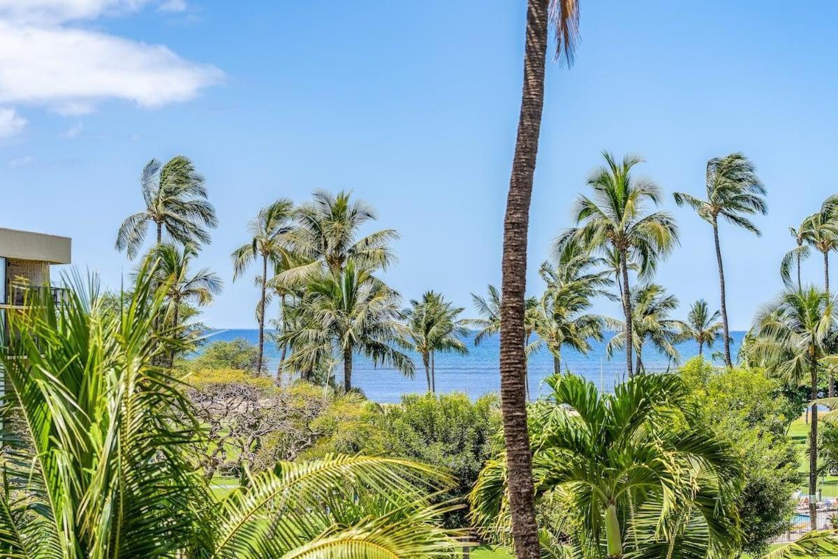 Maui Sunset A404 · MSN A404 OceanFront Remodeled Condo