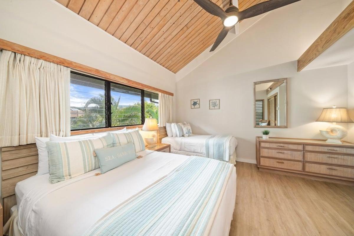 Kahana Village 17 · KHV 17 Spacious 2BD Condo w Oceanviews and S