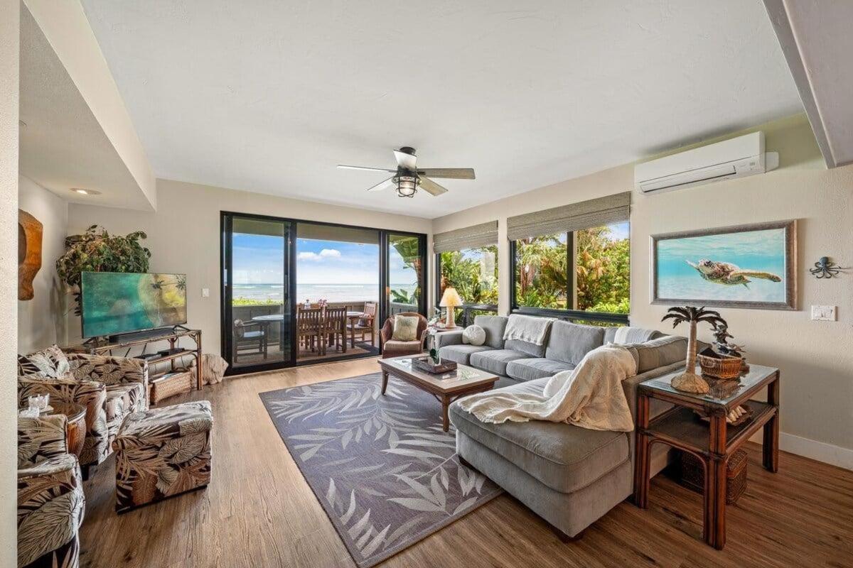 Kahana Village 36 · KHV 36 Oceanfront 3BD Kahana Condo, Beach &
