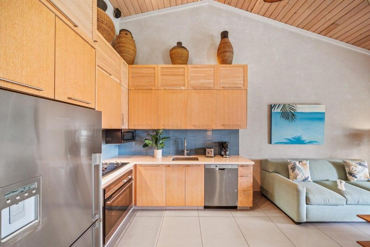 Napili Shores H262 · NS H262 BeachFront Condo Ocean Views Pool H