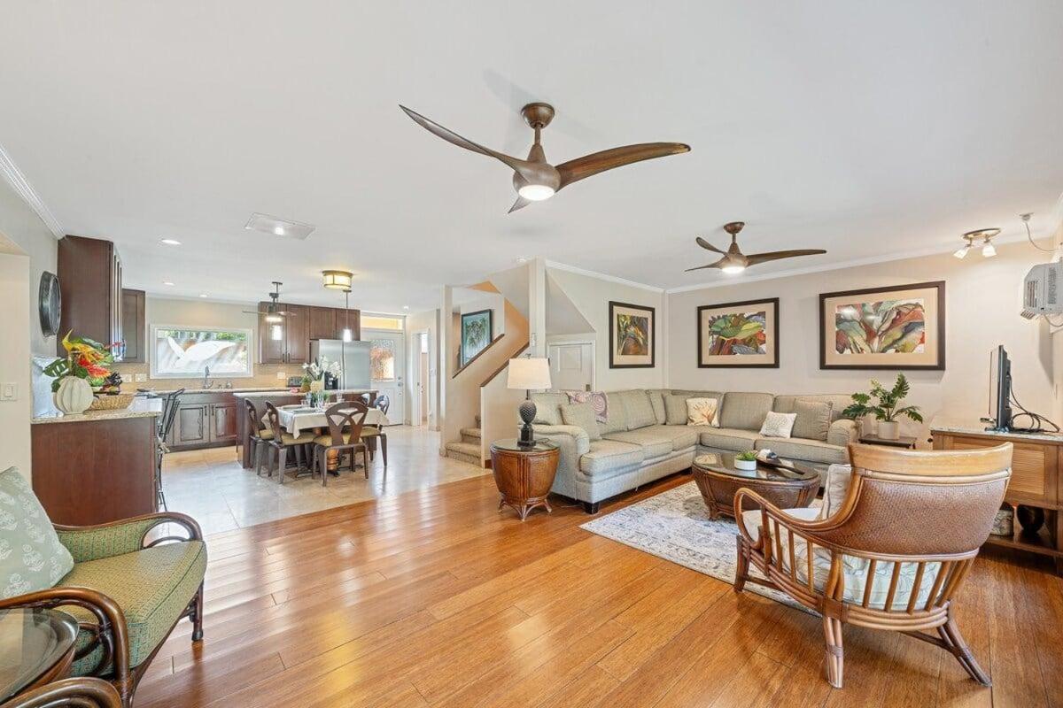 Puamana 153-4 · PU 153-4 Spacious Puamana Unit & Walk To The Bea