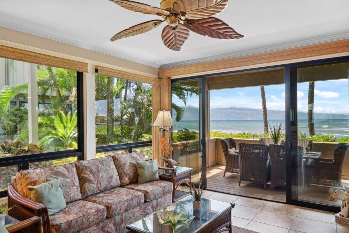 Kahana Village 31 · KHV 31 Spacious Direct Oceanfront 3BD Condo