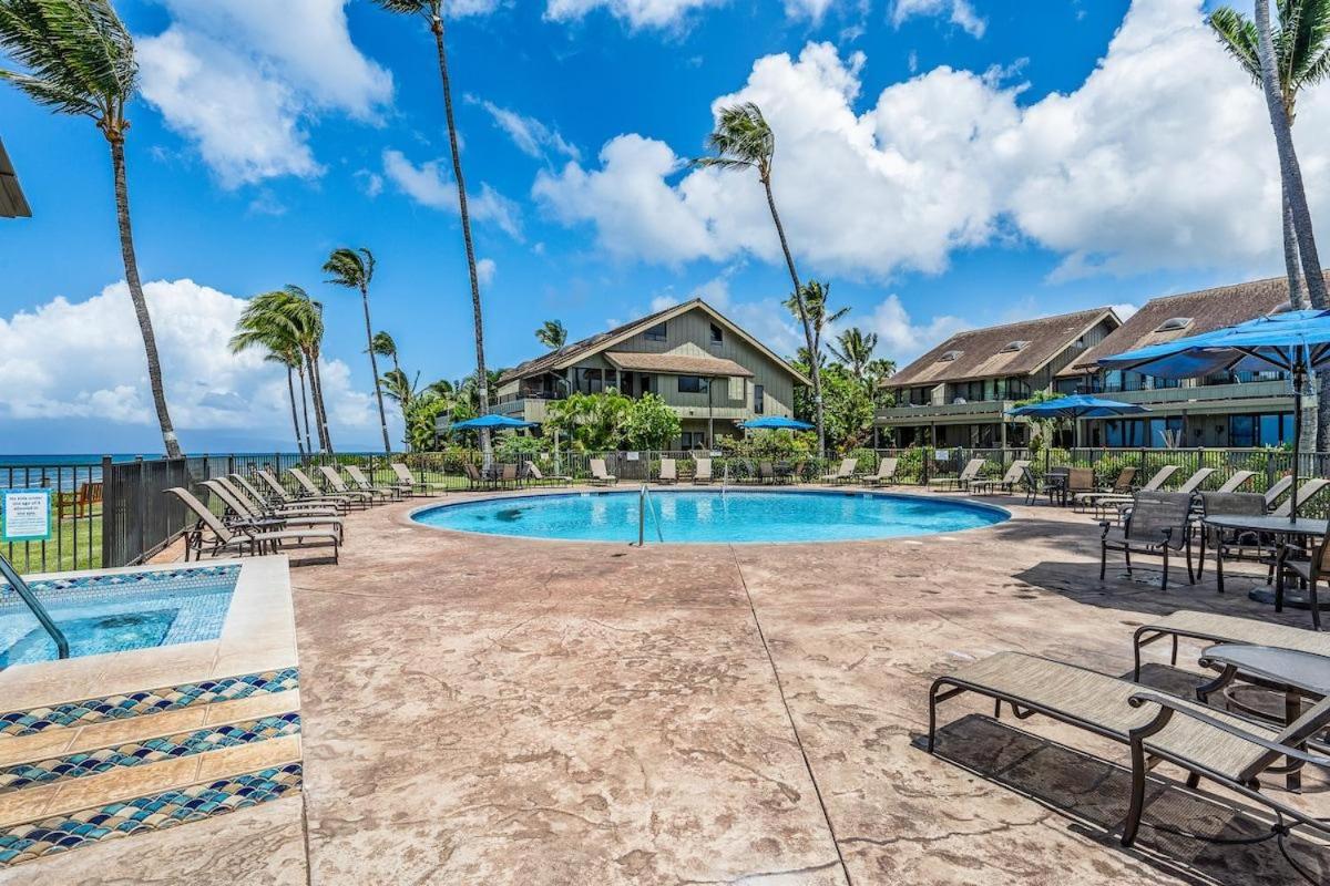 Kahana Village 26 · KHV 26 2BD Direct Ocean Front with Amazing S