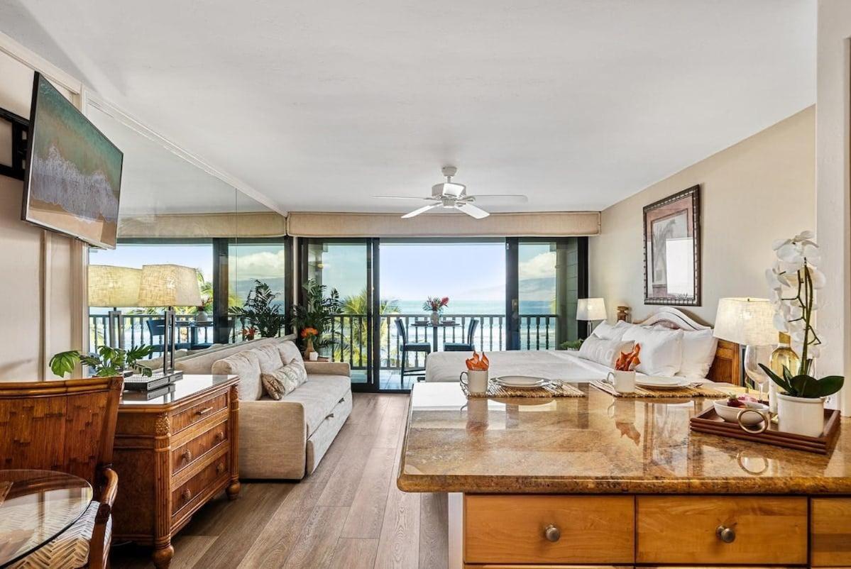 Lahaina Shores 507 · LS 507 West Maui Studio with Stunning Ocean