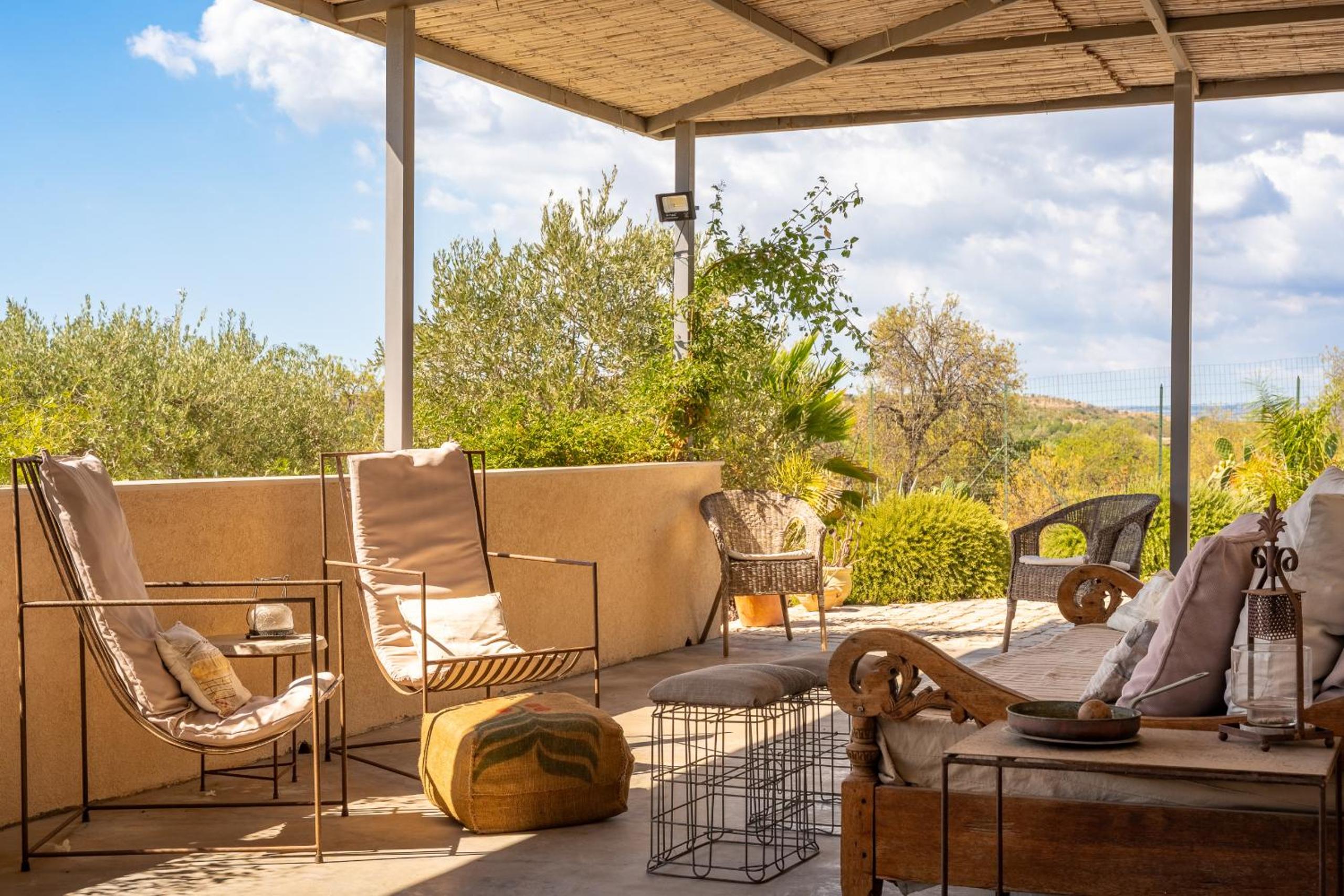 Villa Silvia with Swimming Pool by Wonderful Italy