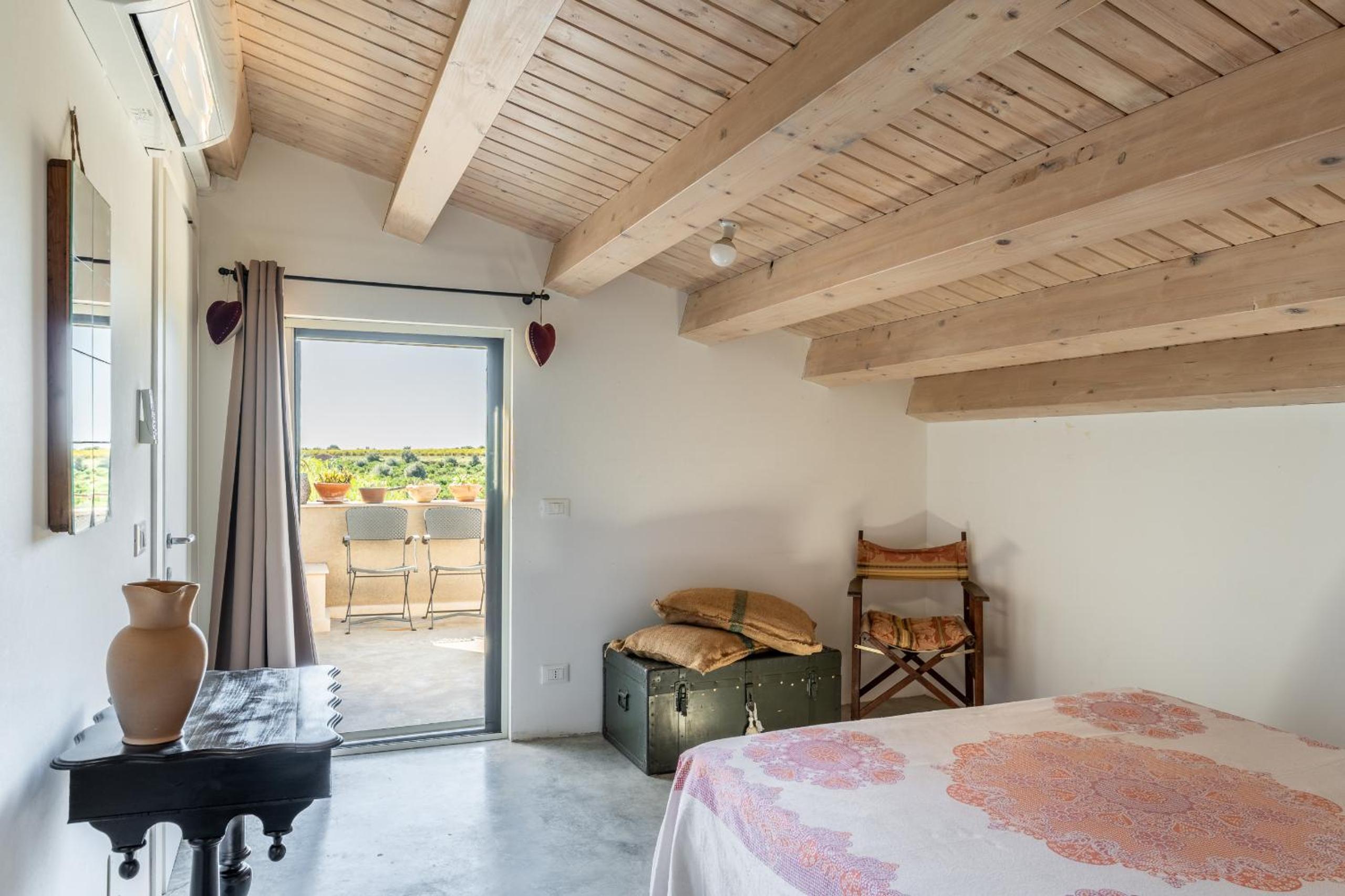 Villa Silvia with Swimming Pool by Wonderful Italy