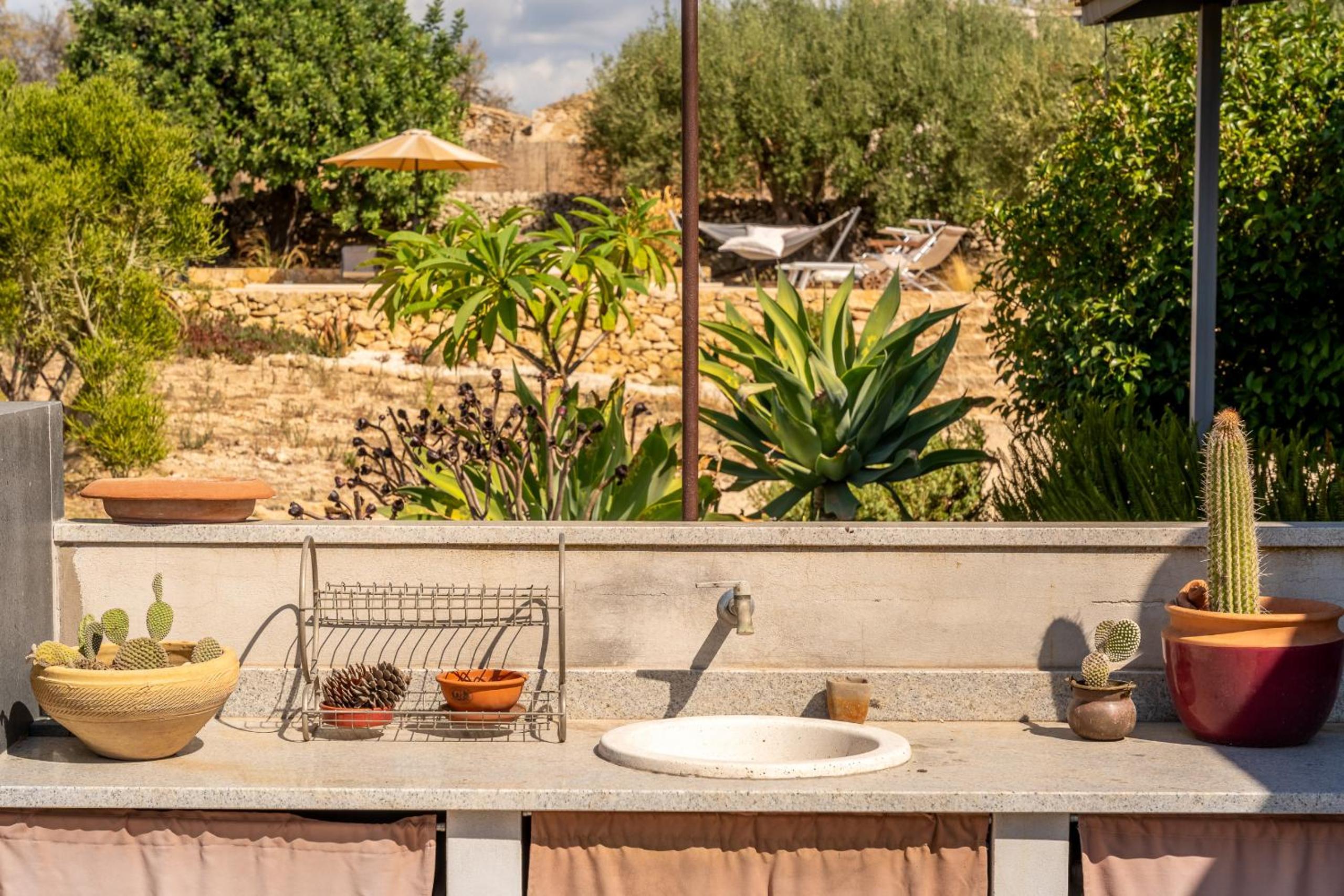 Villa Silvia with Swimming Pool by Wonderful Italy