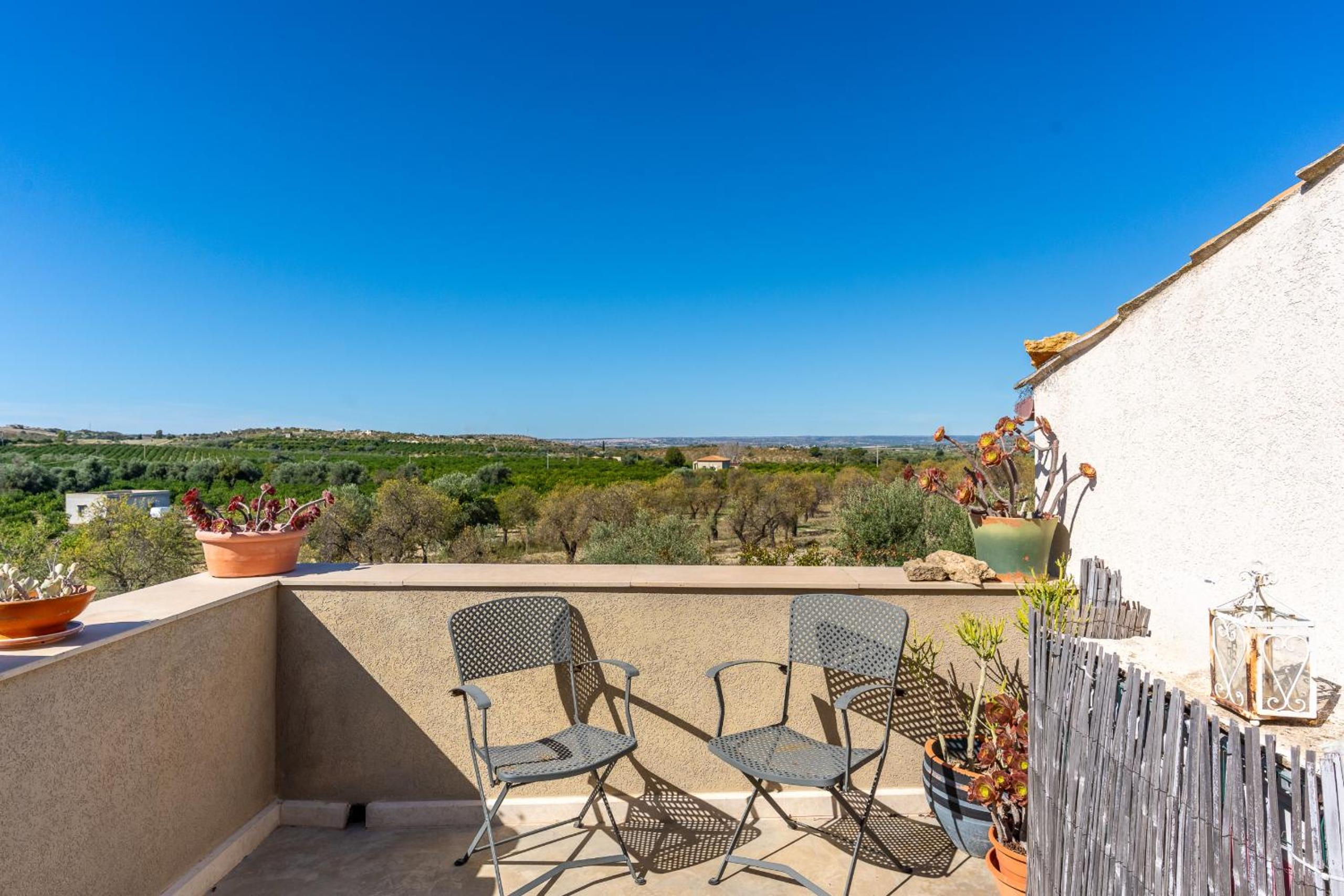 Villa Silvia with Swimming Pool by Wonderful Italy