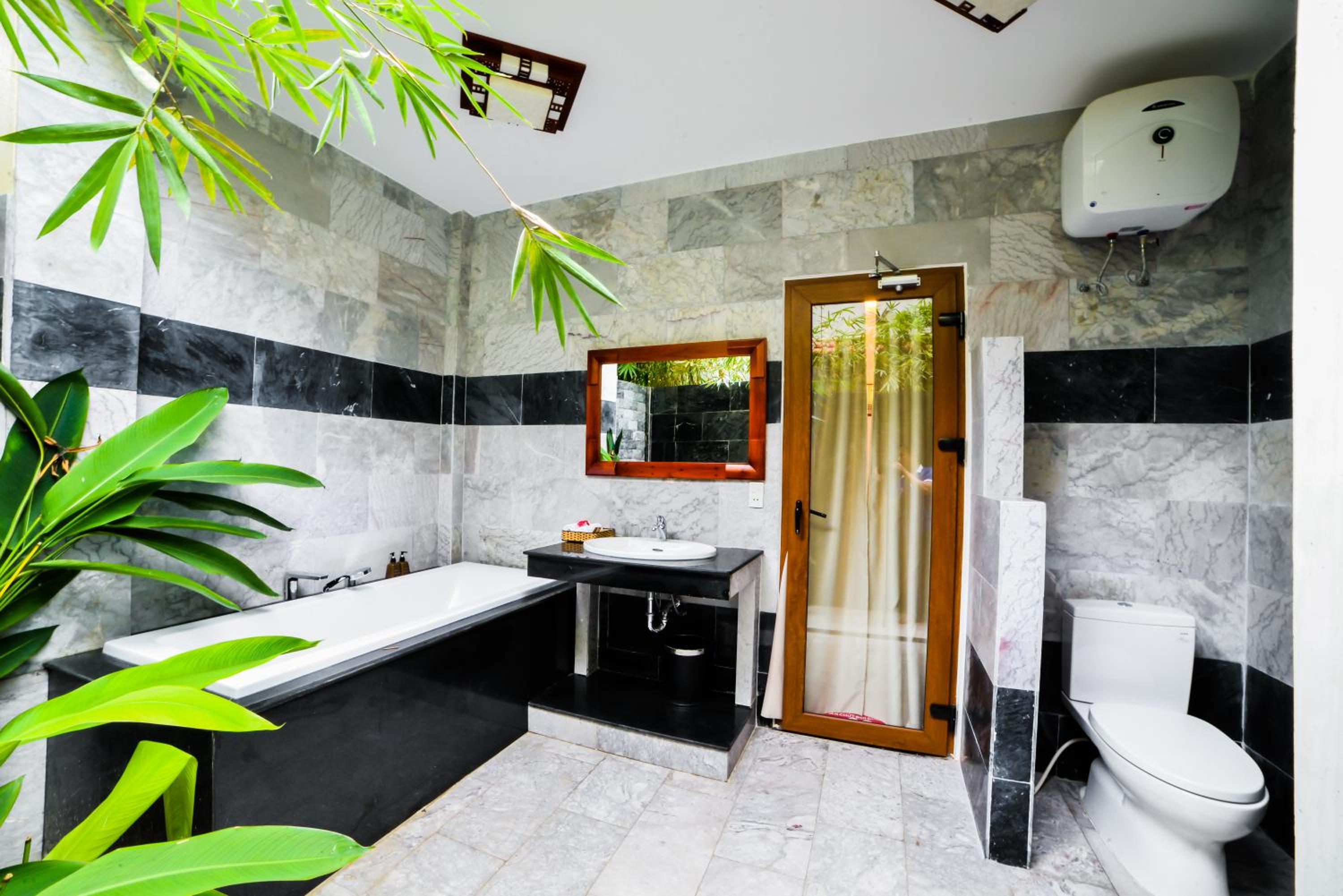 Villa Orchid Garden Riverside Hoi An
