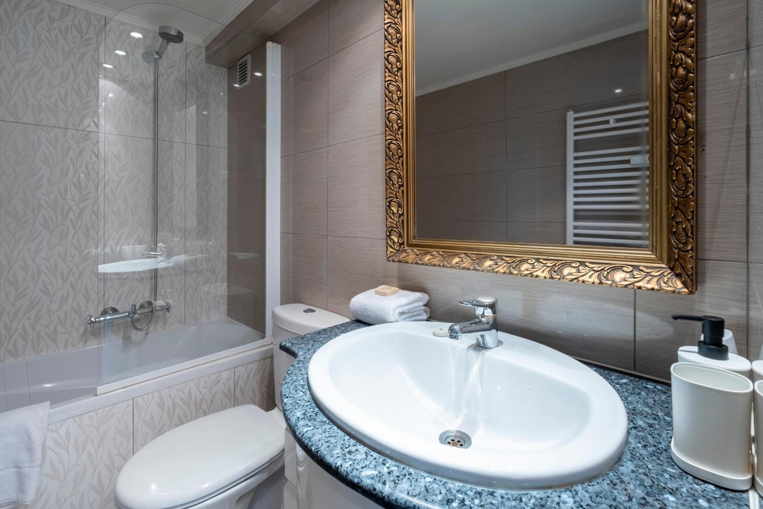 Brussels Expo Elegant residence