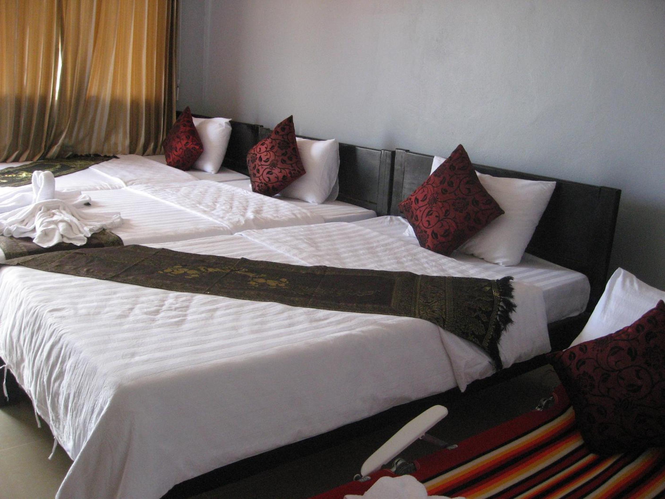 Cheng Lay Guesthouse