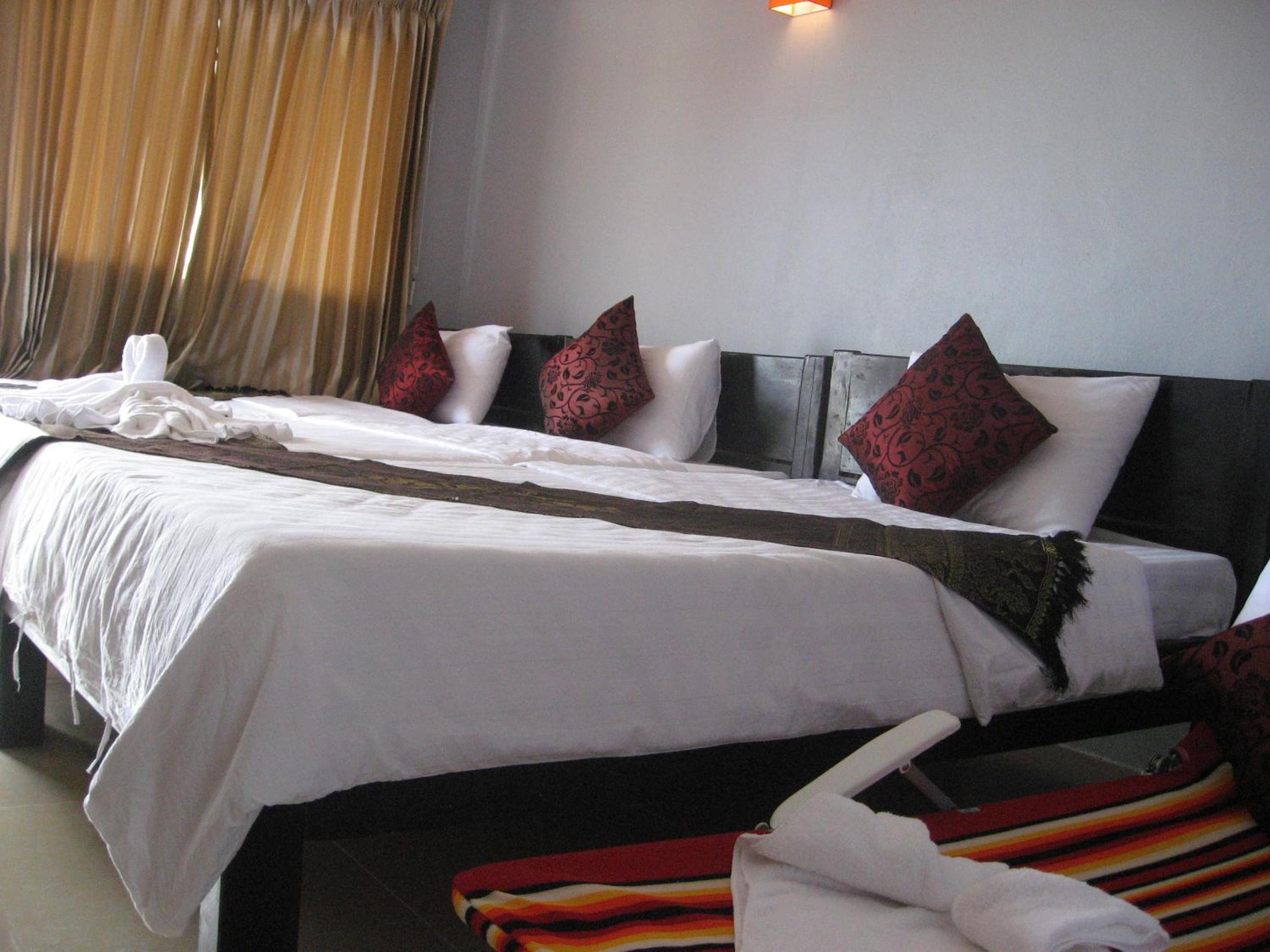 Cheng Lay Guesthouse
