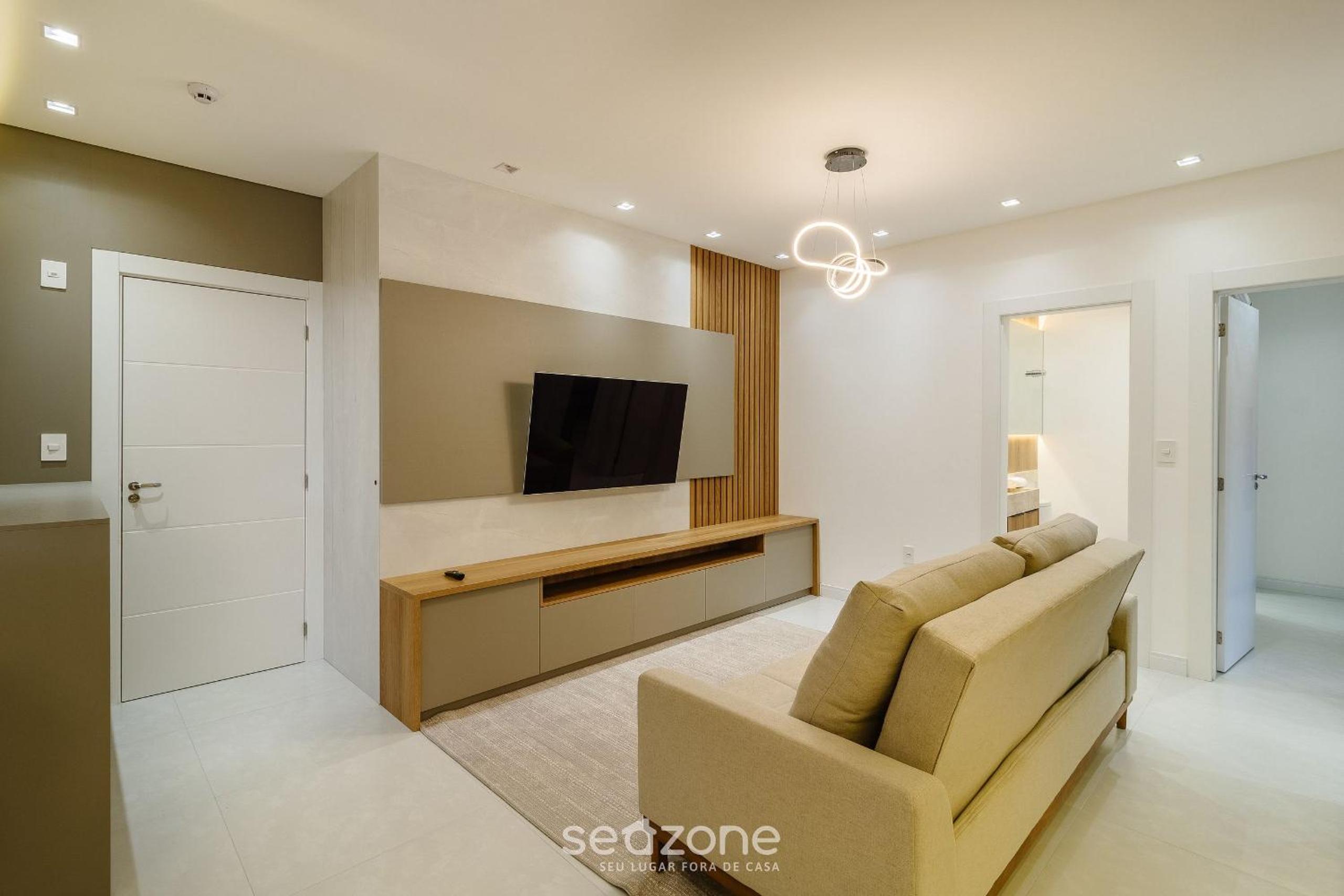 Apartments in a building 200 m from Perequê beach - RIHs