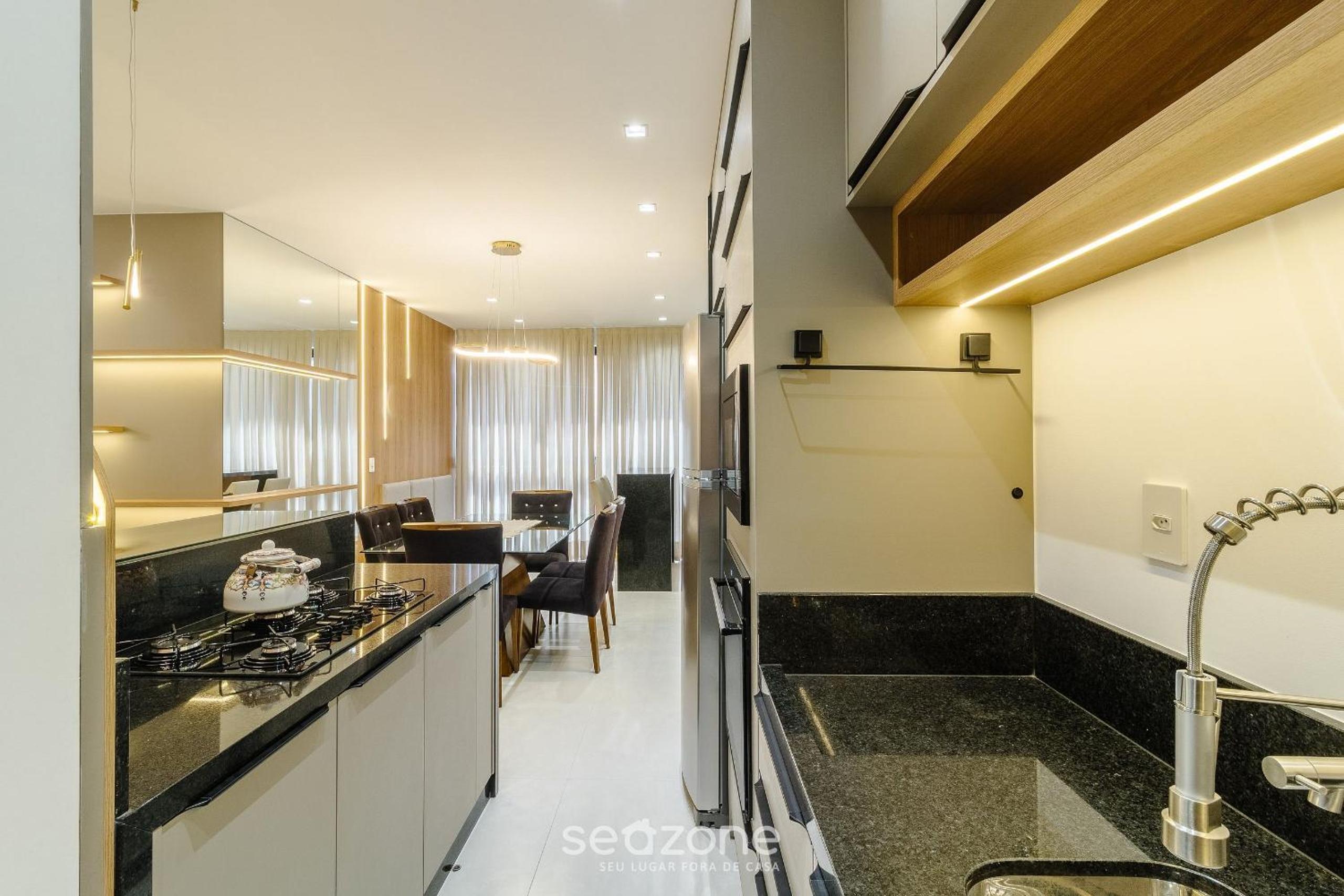 Apartments in a building 200 m from Perequê beach - RIHs